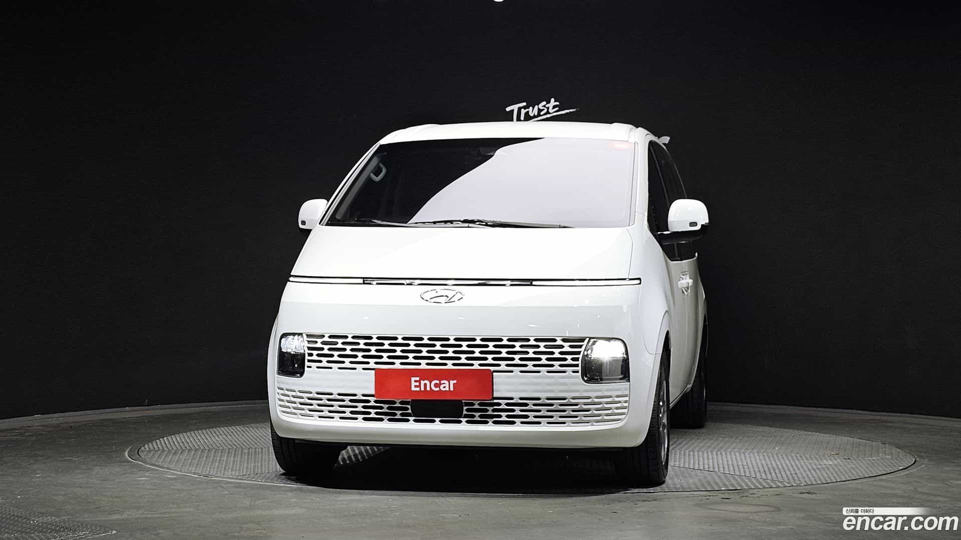 Staria Hyundai 2022.2-OUTER-003