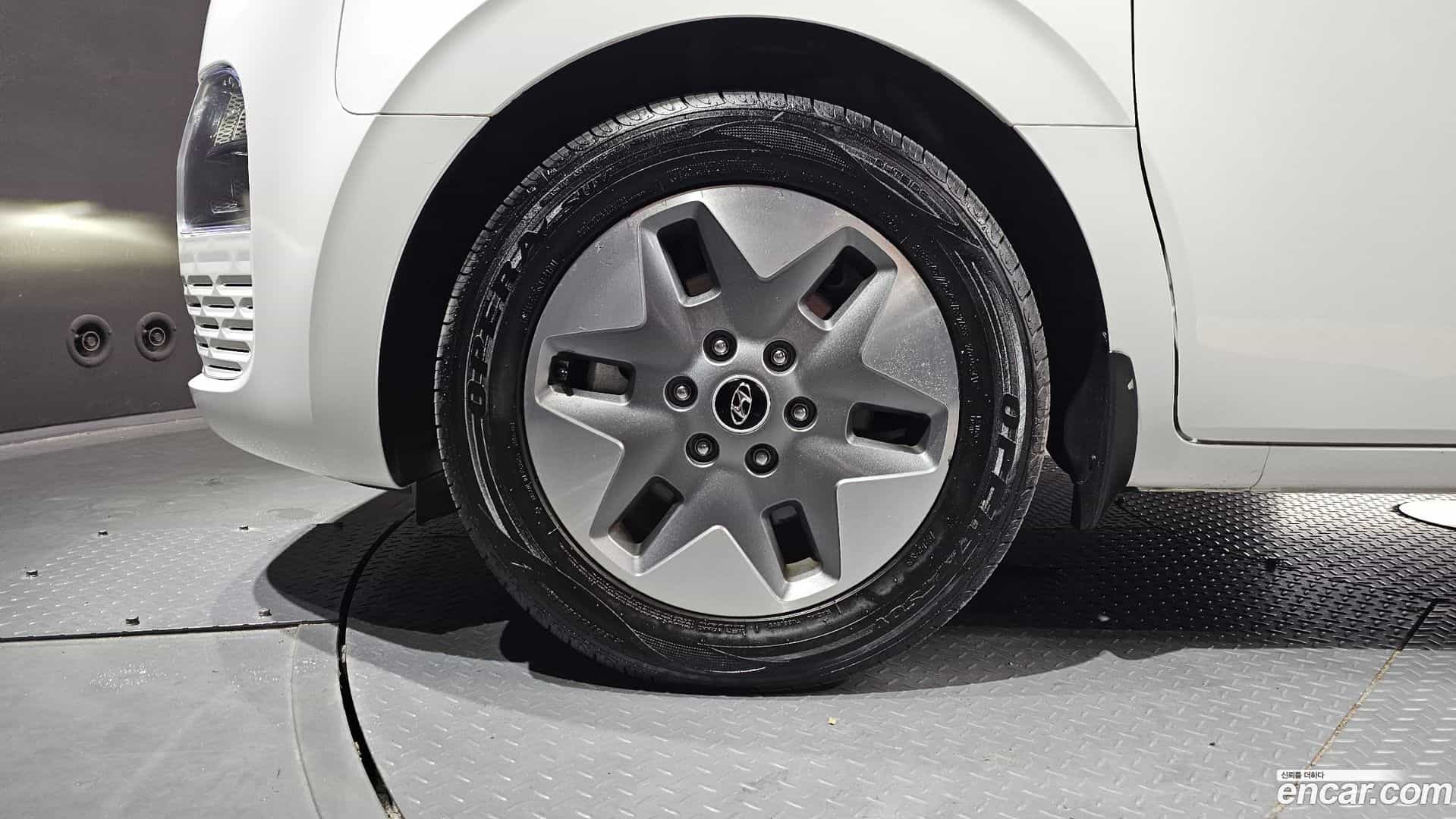Staria Hyundai 2022.2-OUTER-005
