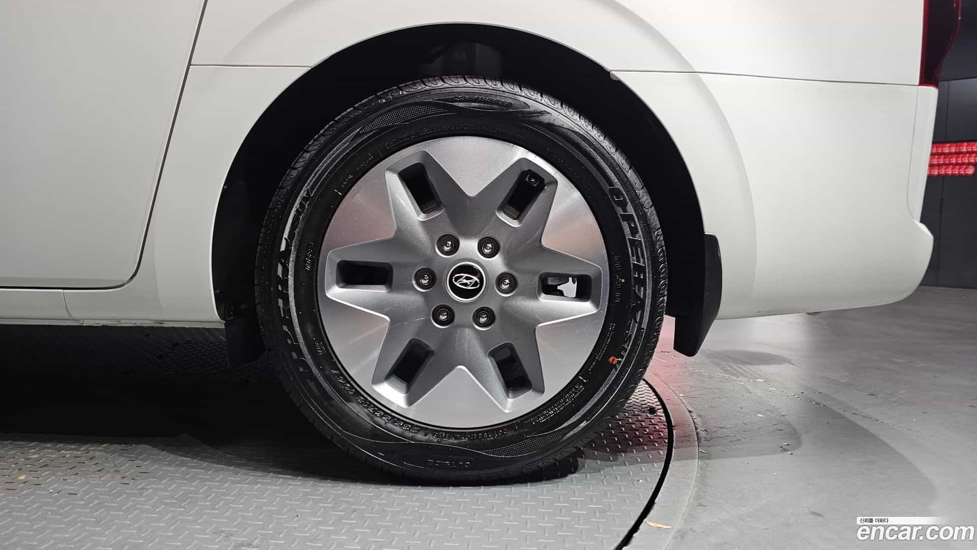Staria Hyundai 2022.2-OUTER-031