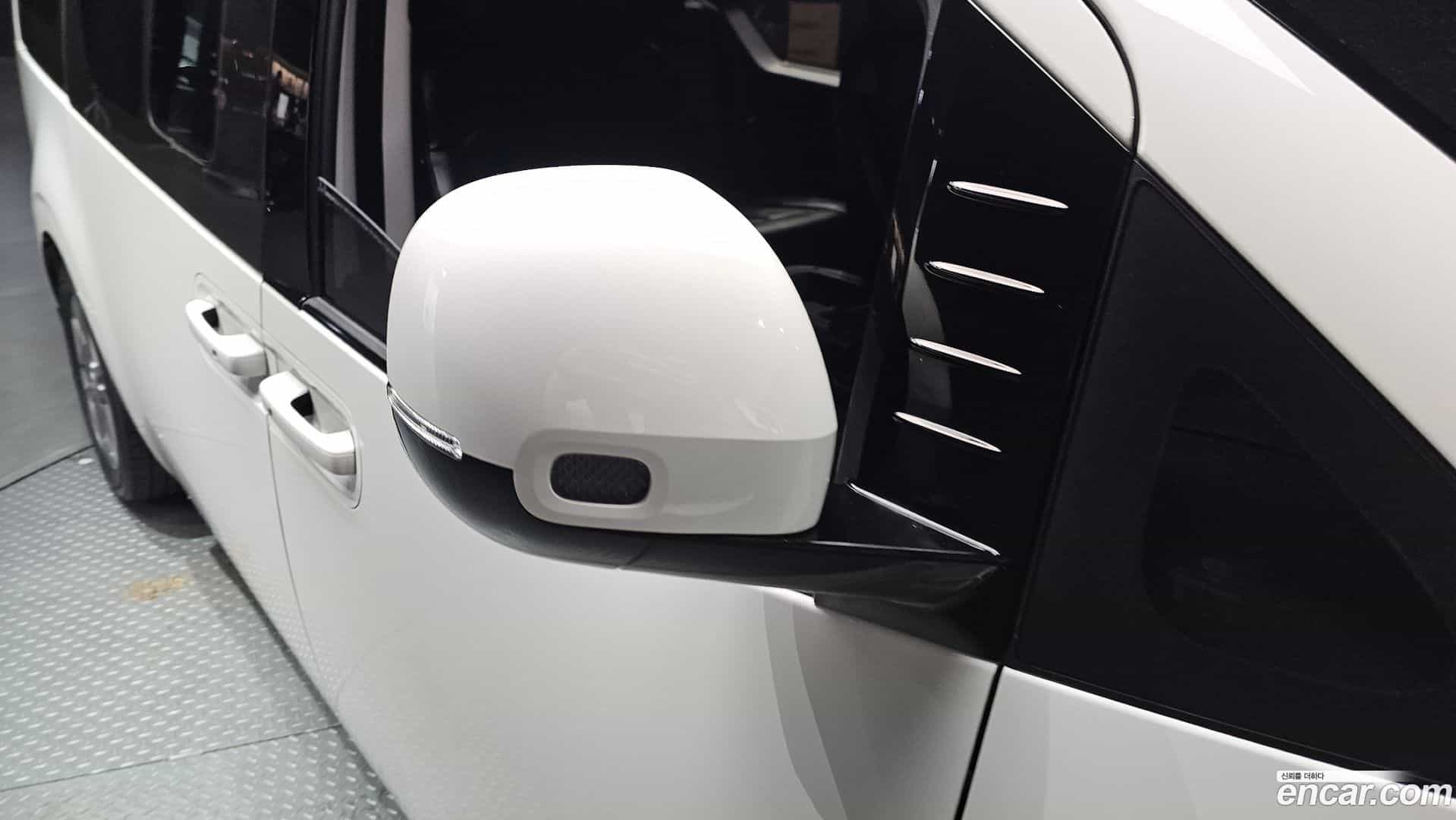 Staria Hyundai 2022.2-OPTION-043