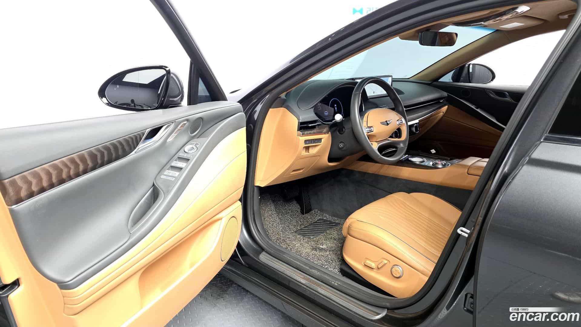 G80 Genesis 2020.4-INNER-010