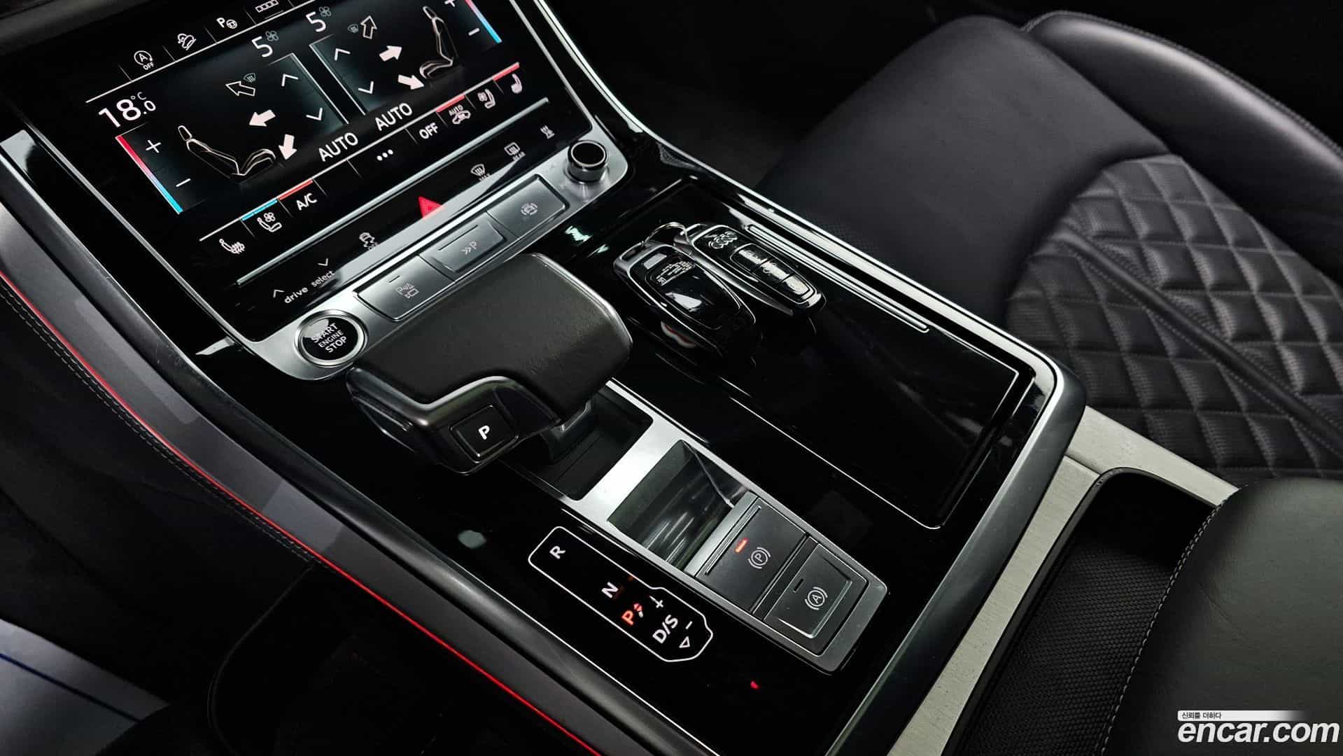 Q8 Audi 2021.6-INNER-009