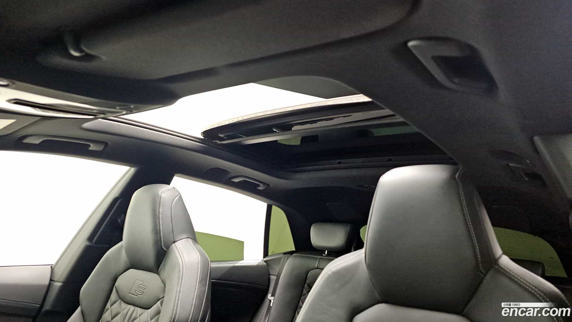 Q8 Audi 2021.6-OPTION-022