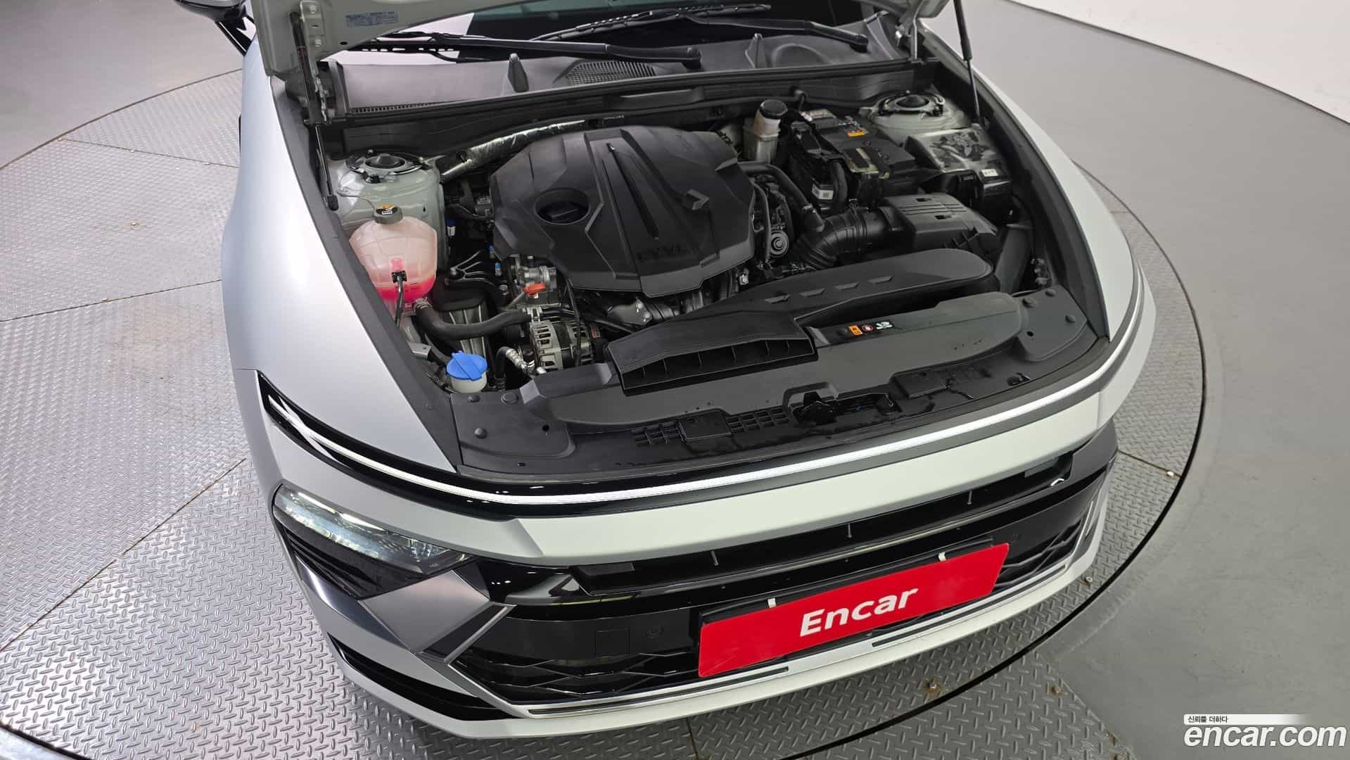 Sonata Hyundai 2023.8-OUTER-006