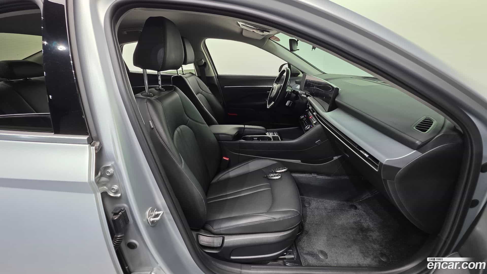 Sonata Hyundai 2023.8-INNER-036