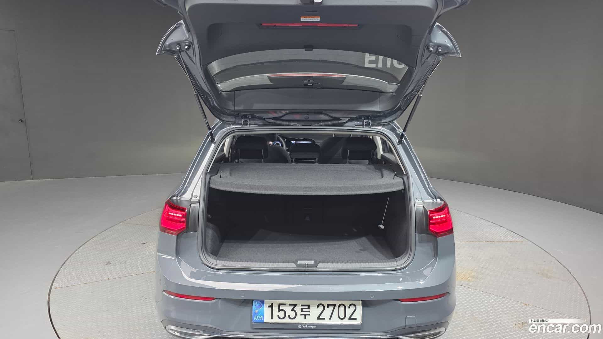 Golf Volkswagen 2022.1-OPTION-050