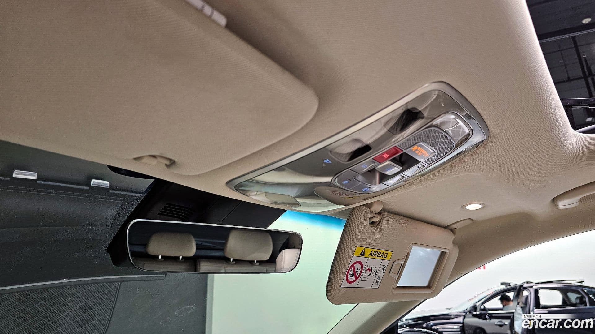 Main__Slider__Photo:GV70 Genesis 2022.4-26