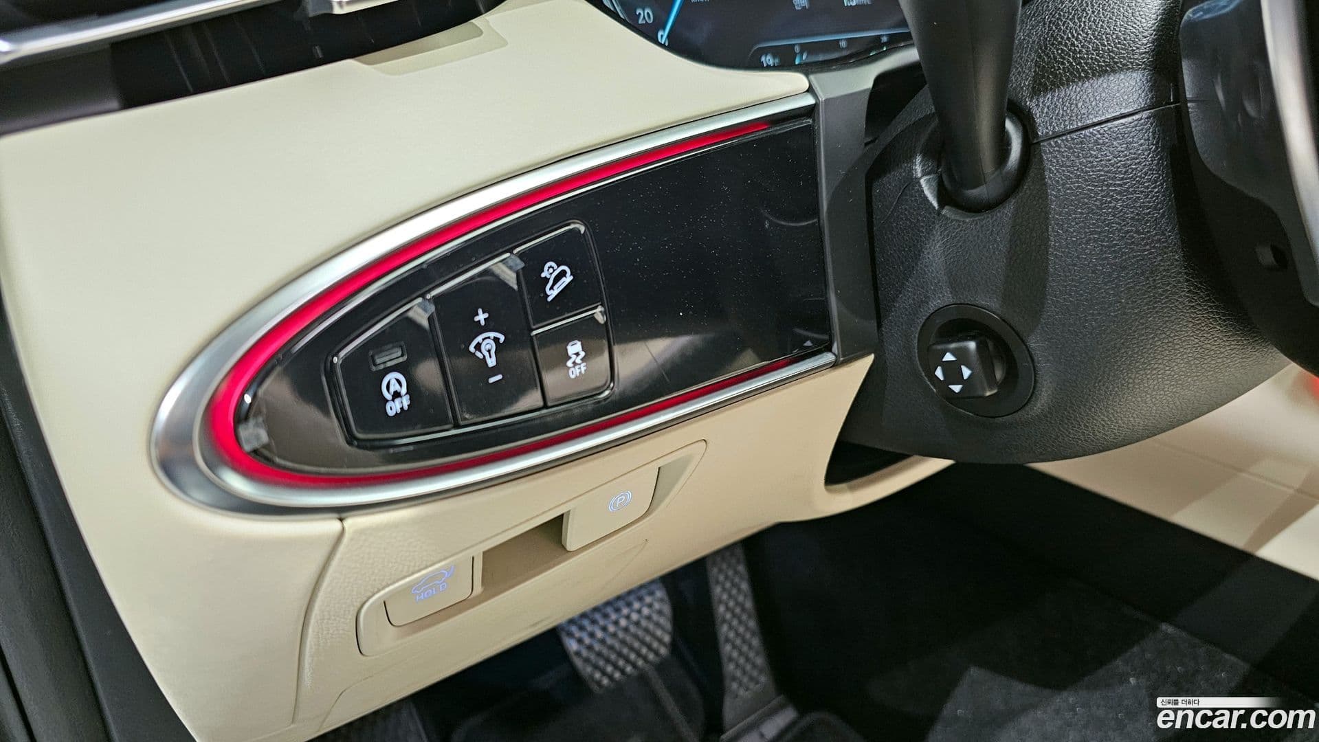 Main__Slider__Photo:GV70 Genesis 2022.4-27