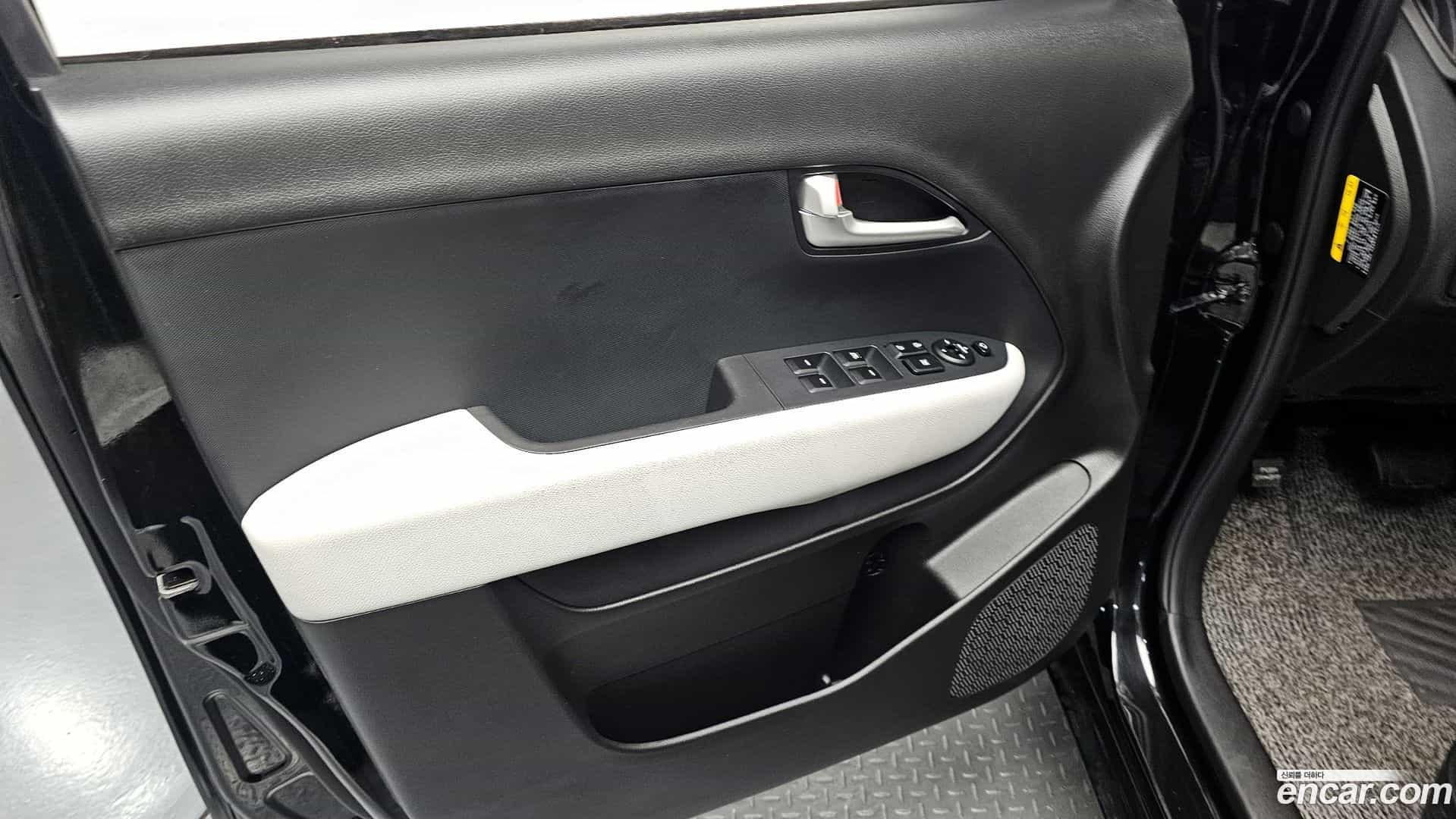 RAY Kia 2022.9-INNER-034
