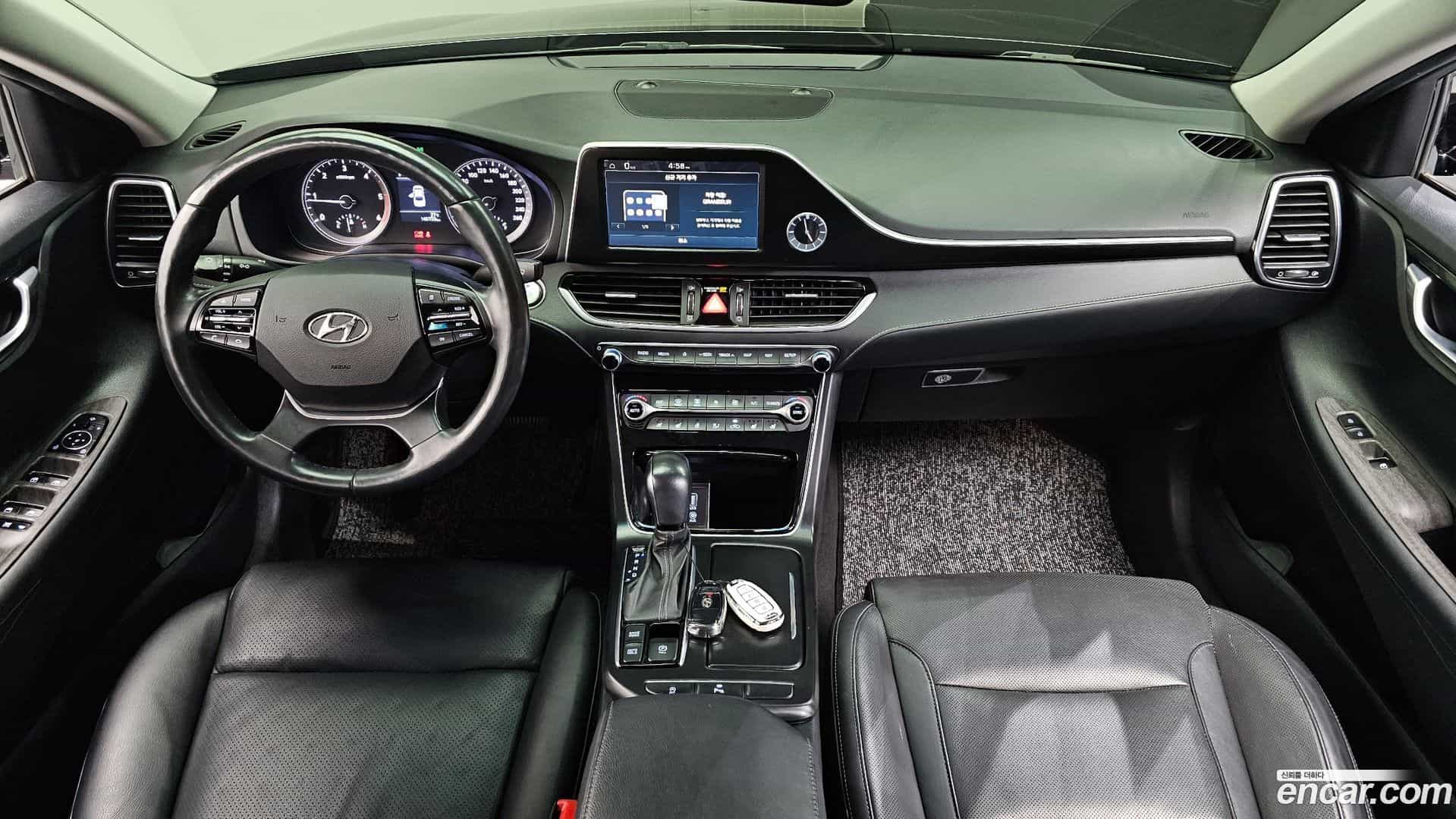 Grandeur Hyundai 2017.9-INNER-007