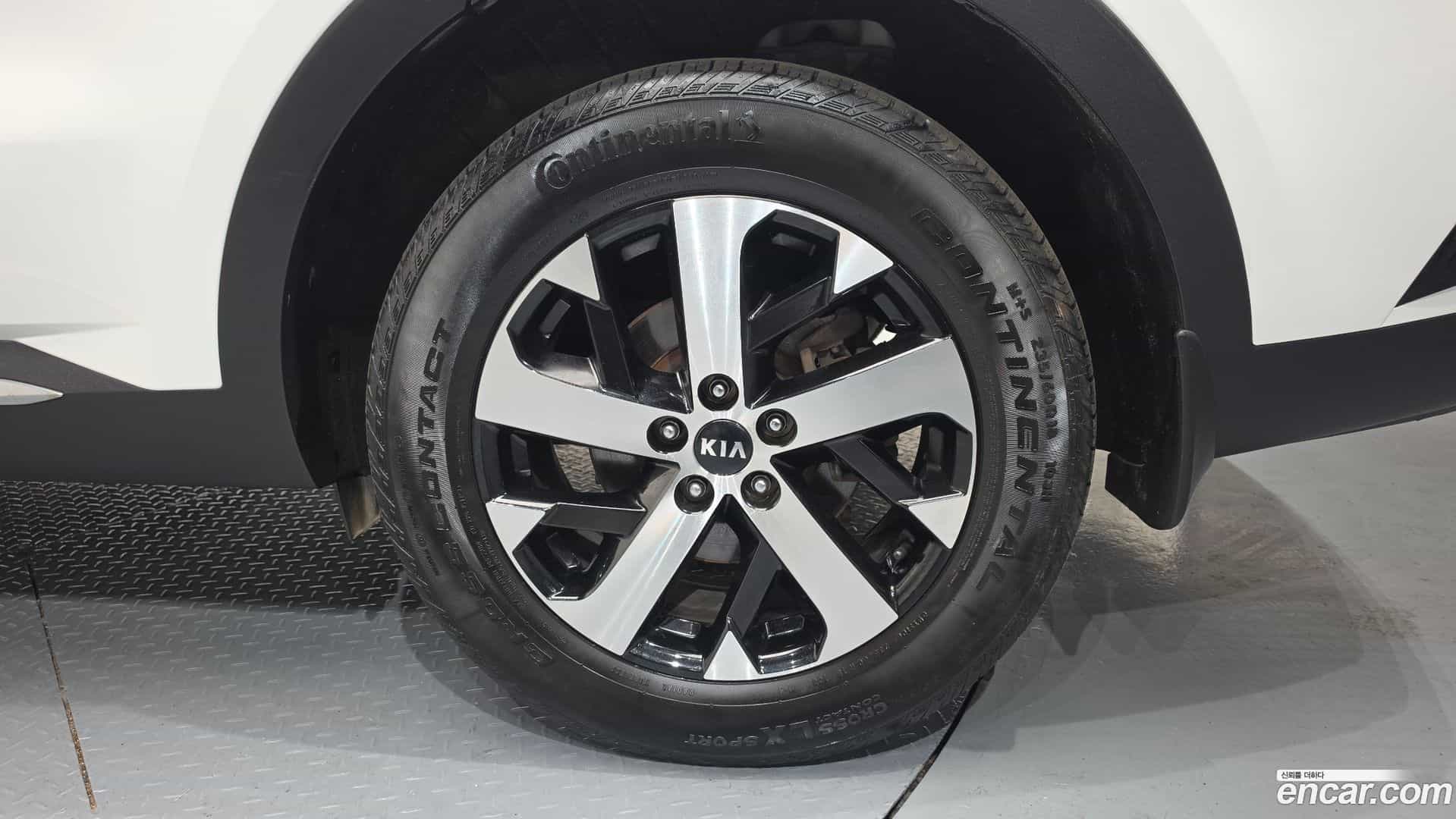 Sorento Kia 2021.2-OUTER-031