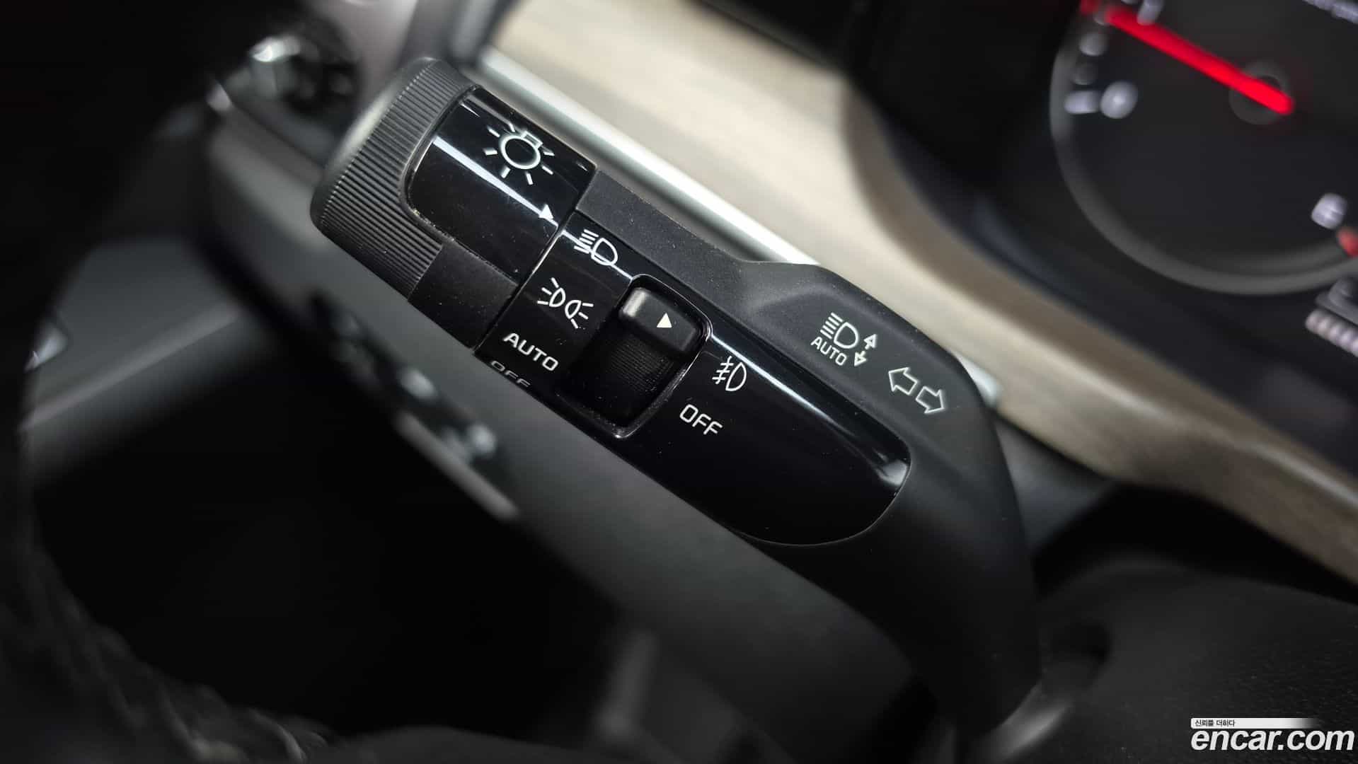 Sorento Kia 2021.2-OPTION-041