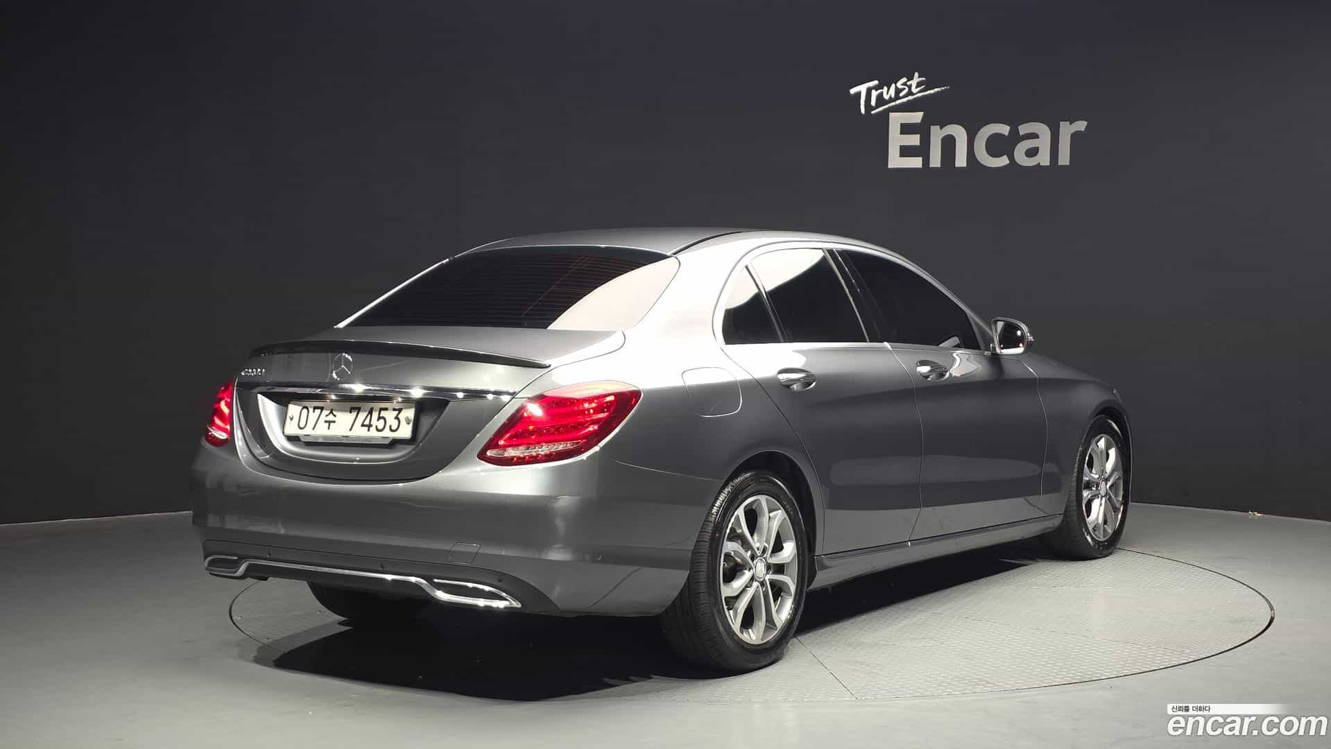 C-Class Mercedes-Benz 2017.4-OUTER-002