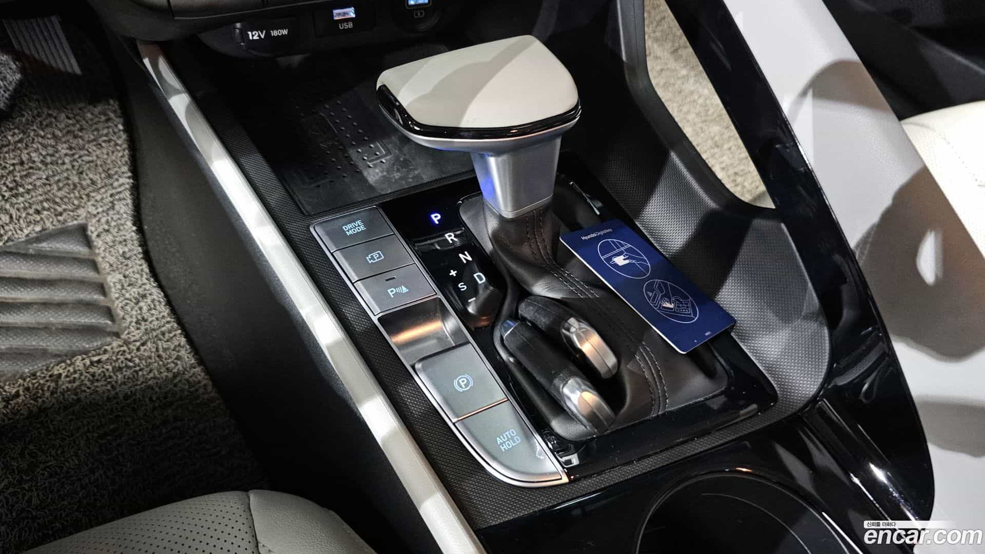 AVANTE Hyundai 2022.2-INNER-009
