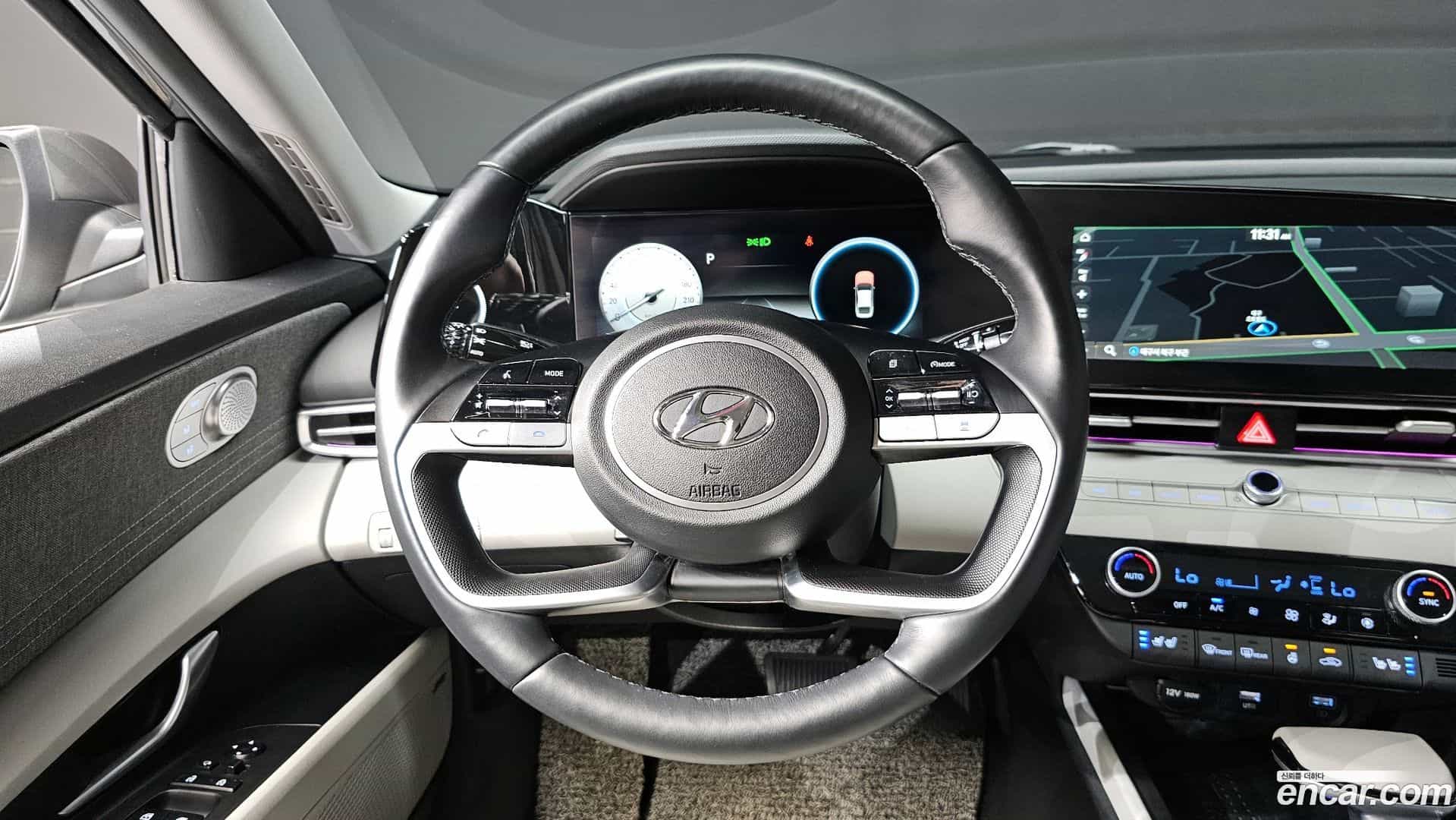 AVANTE Hyundai 2022.2-OPTION-016