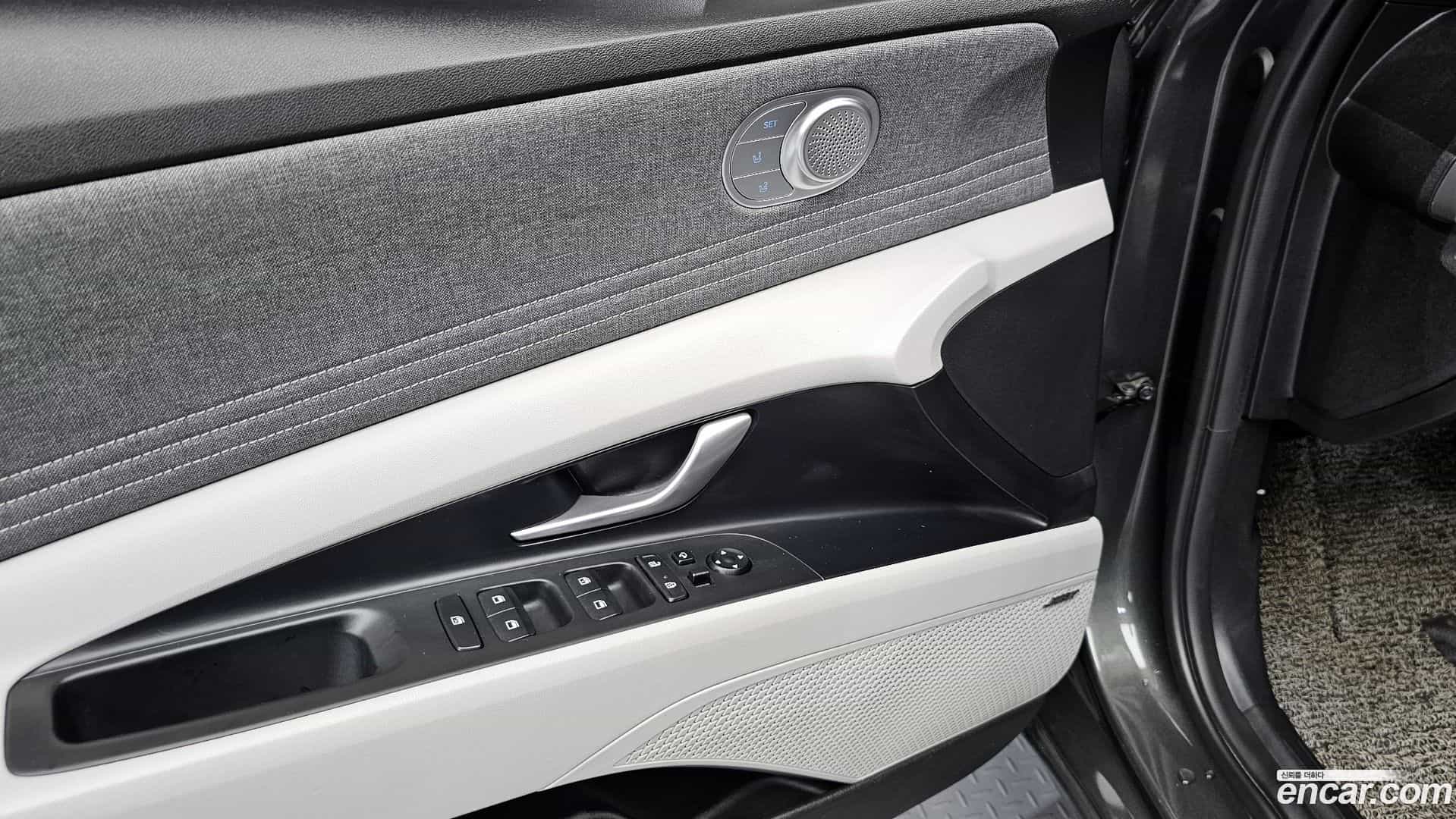 AVANTE Hyundai 2022.2-INNER-034