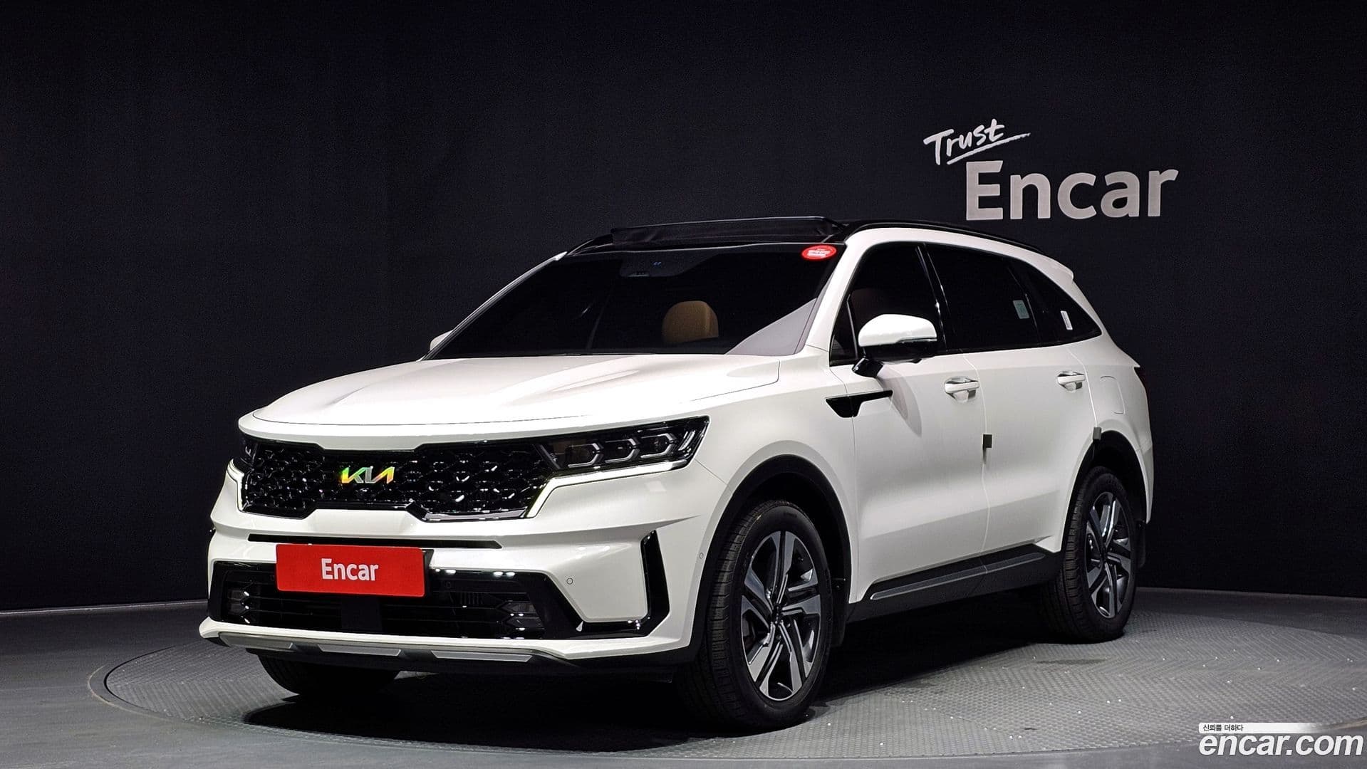 Main__Slider__Photo:Sorento Kia 2023.4-0
