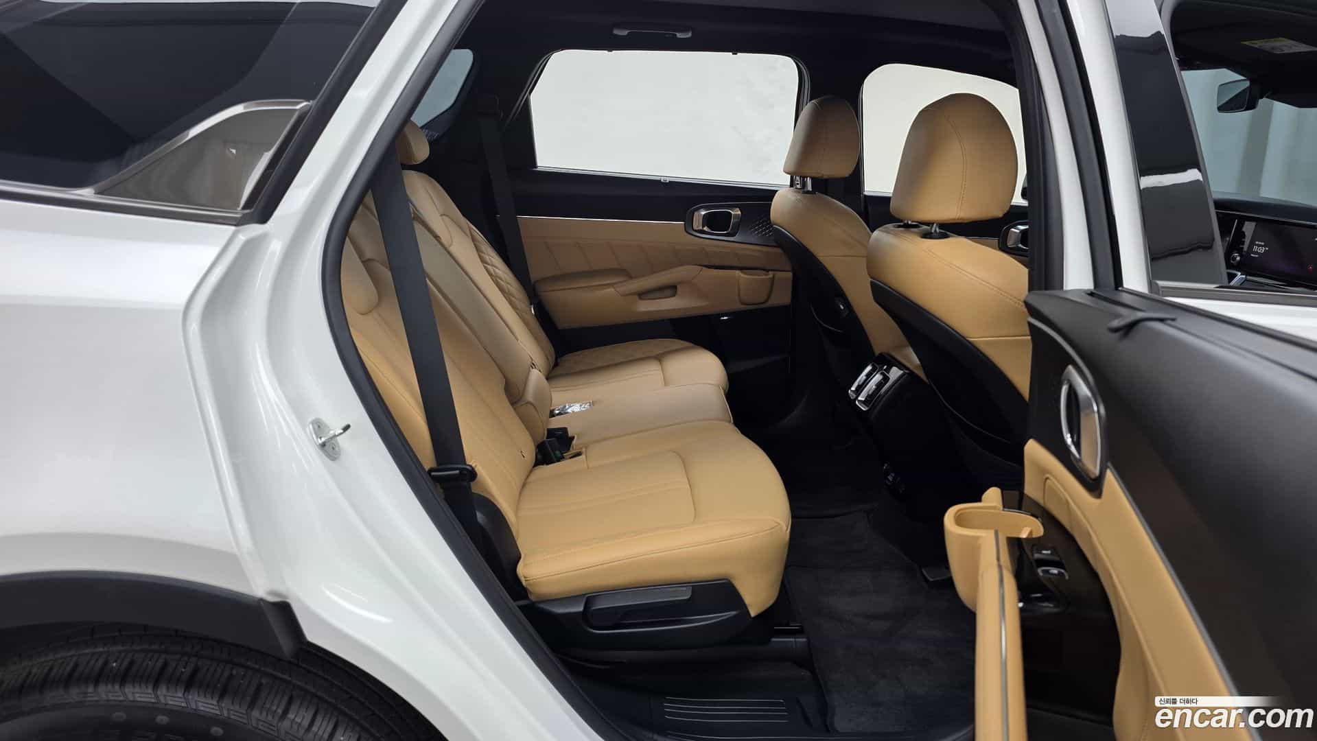 Sorento Kia 2023.4-OPTION-016