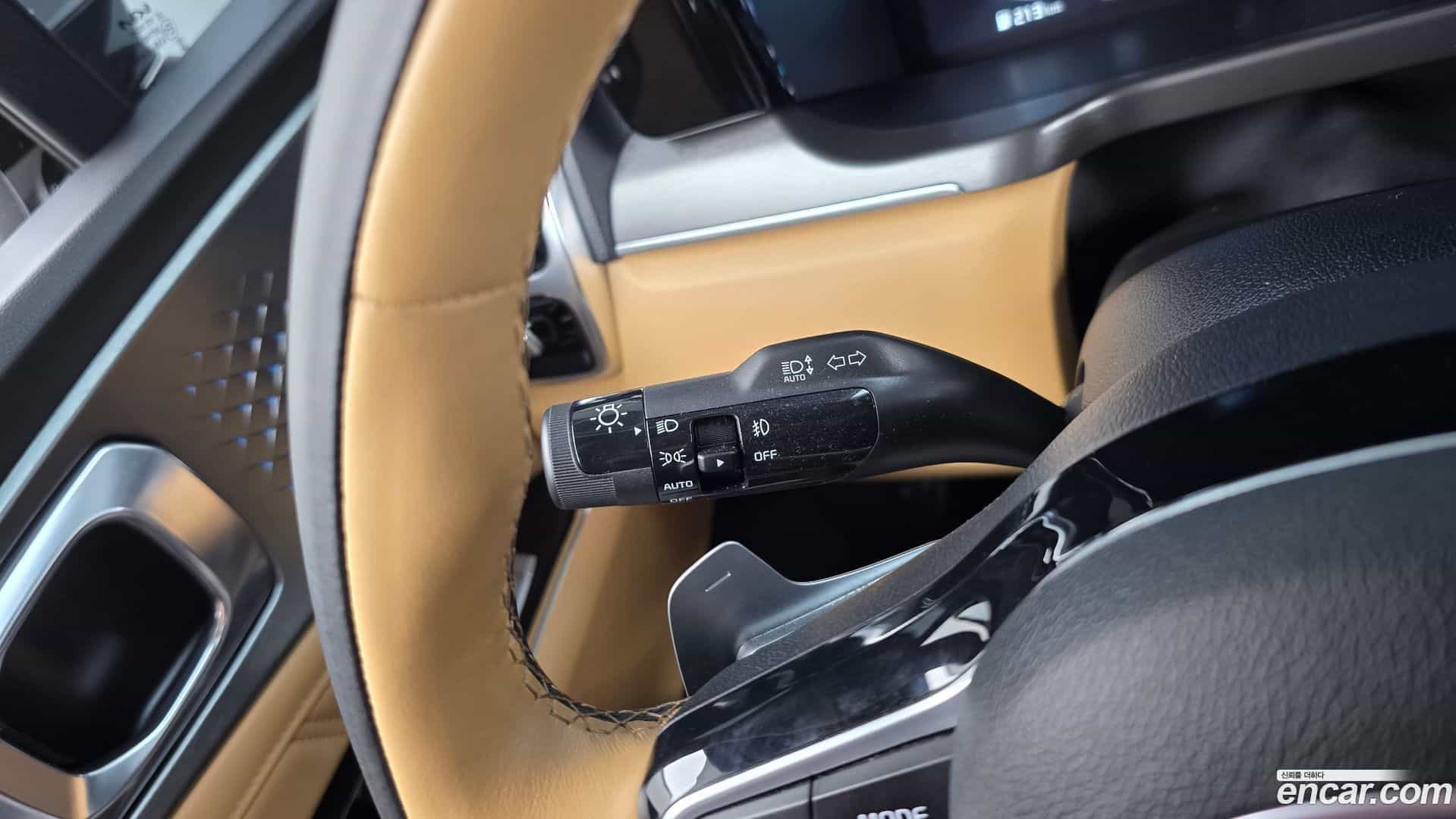 Sorento Kia 2023.4-OPTION-043