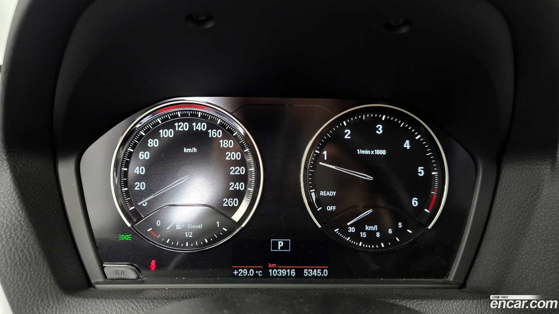 1-Series BMW 2019.5-INNER-008