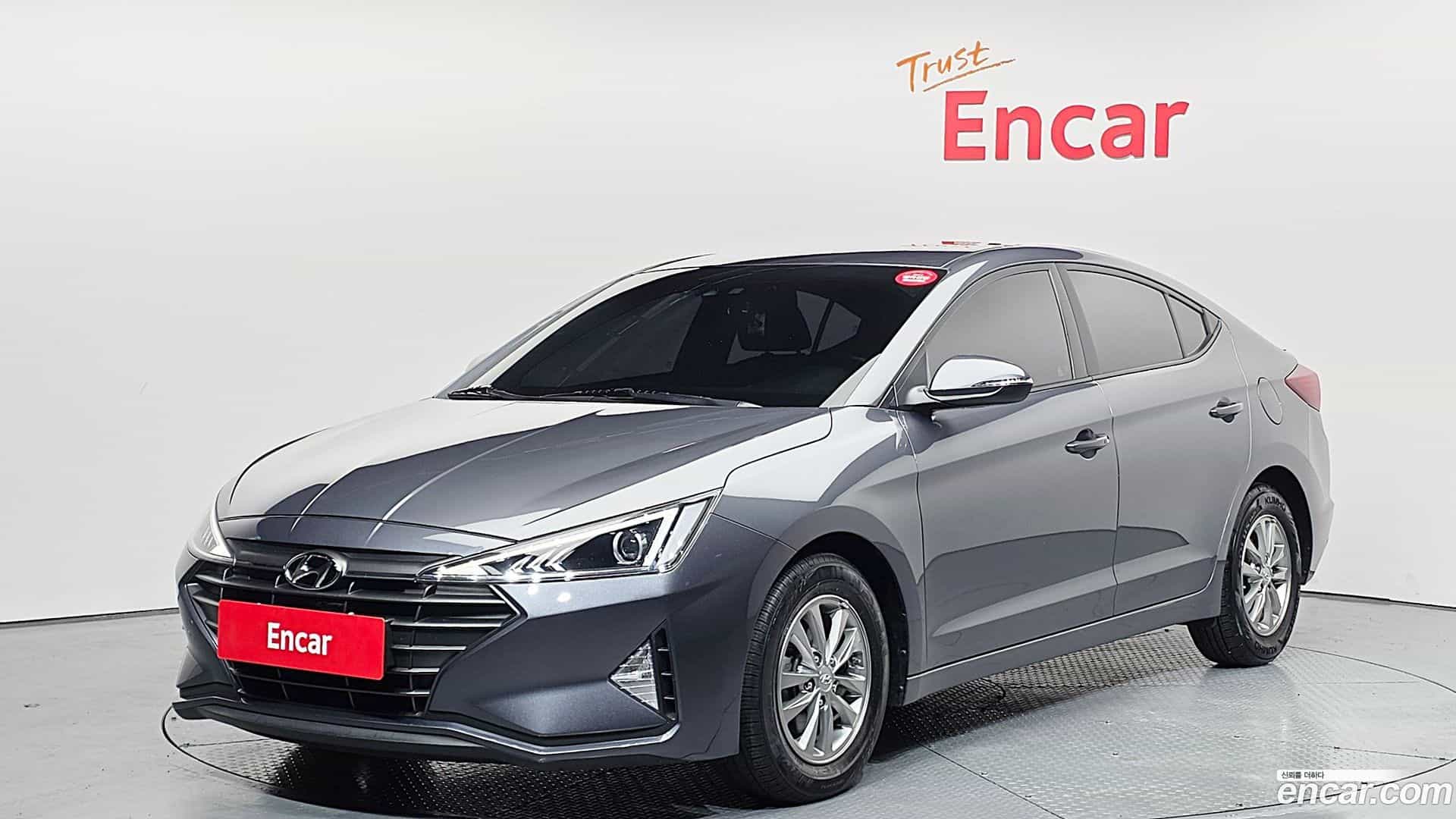AVANTE Hyundai 2018.9-OUTER-001