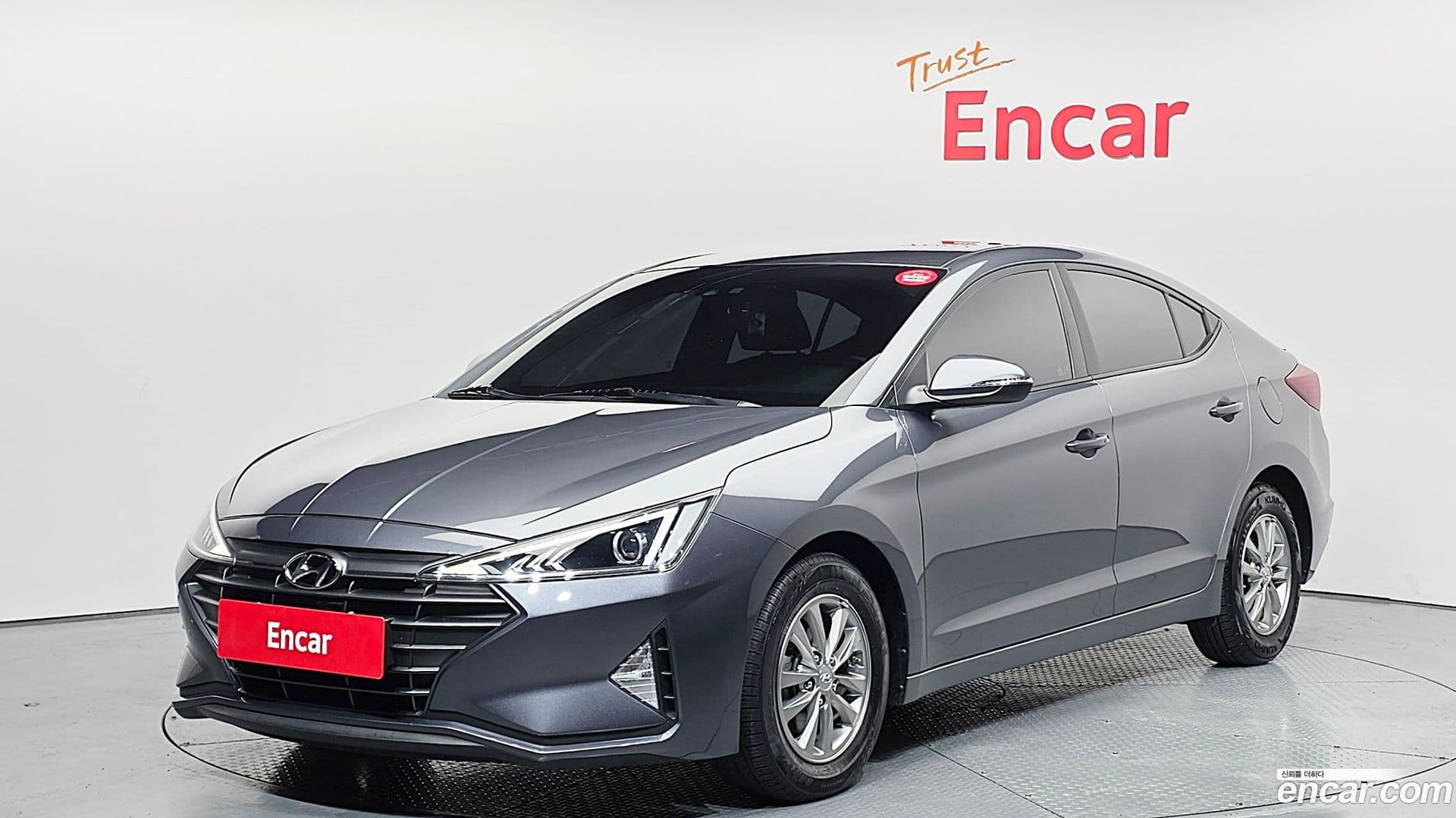 Main__Slider__Photo:AVANTE Hyundai 2018.9-0
