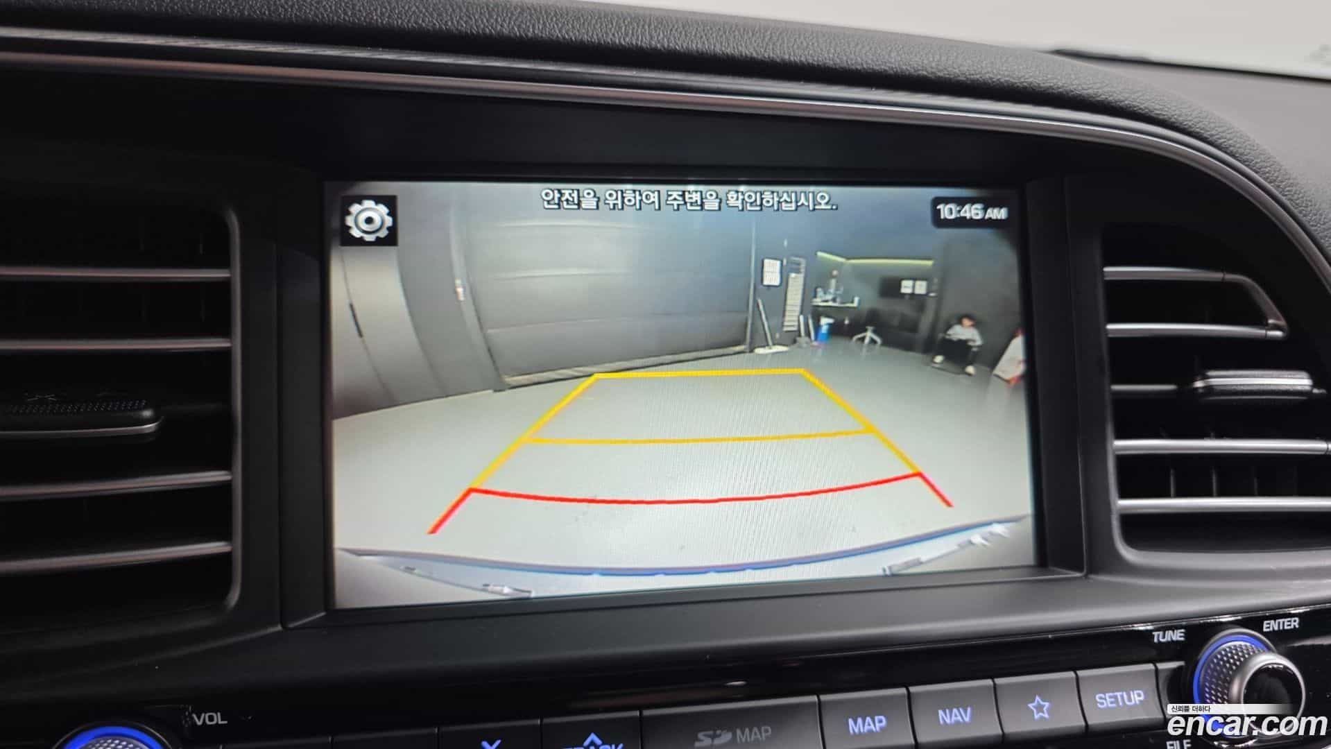 AVANTE Hyundai 2018.9-OPTION-020