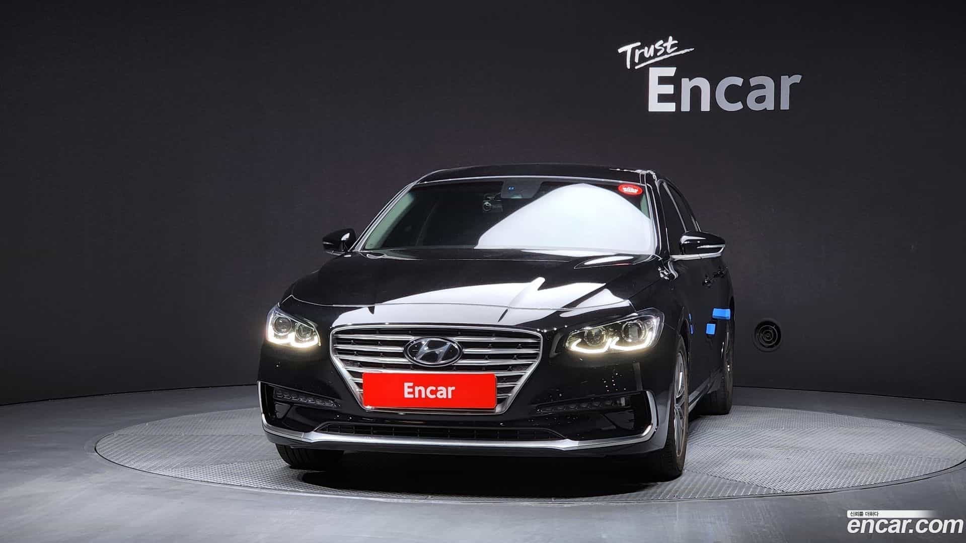 Grandeur Hyundai 2018.10-OUTER-003