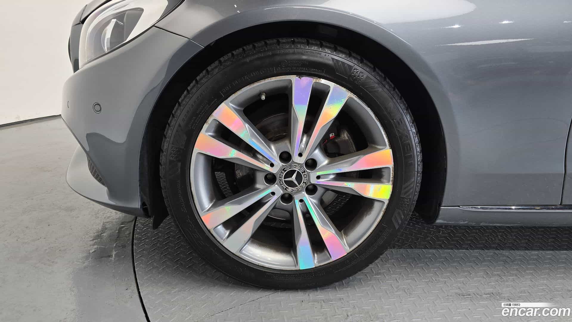 C-Class Mercedes-Benz 2018.3-OUTER-005