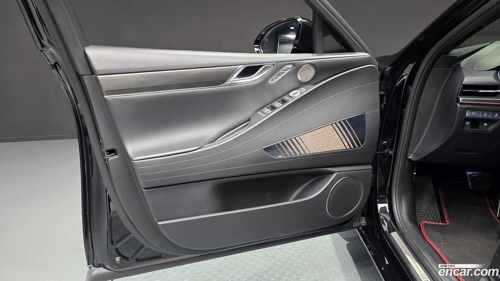 G80 Genesis 2023.4-INNER-034