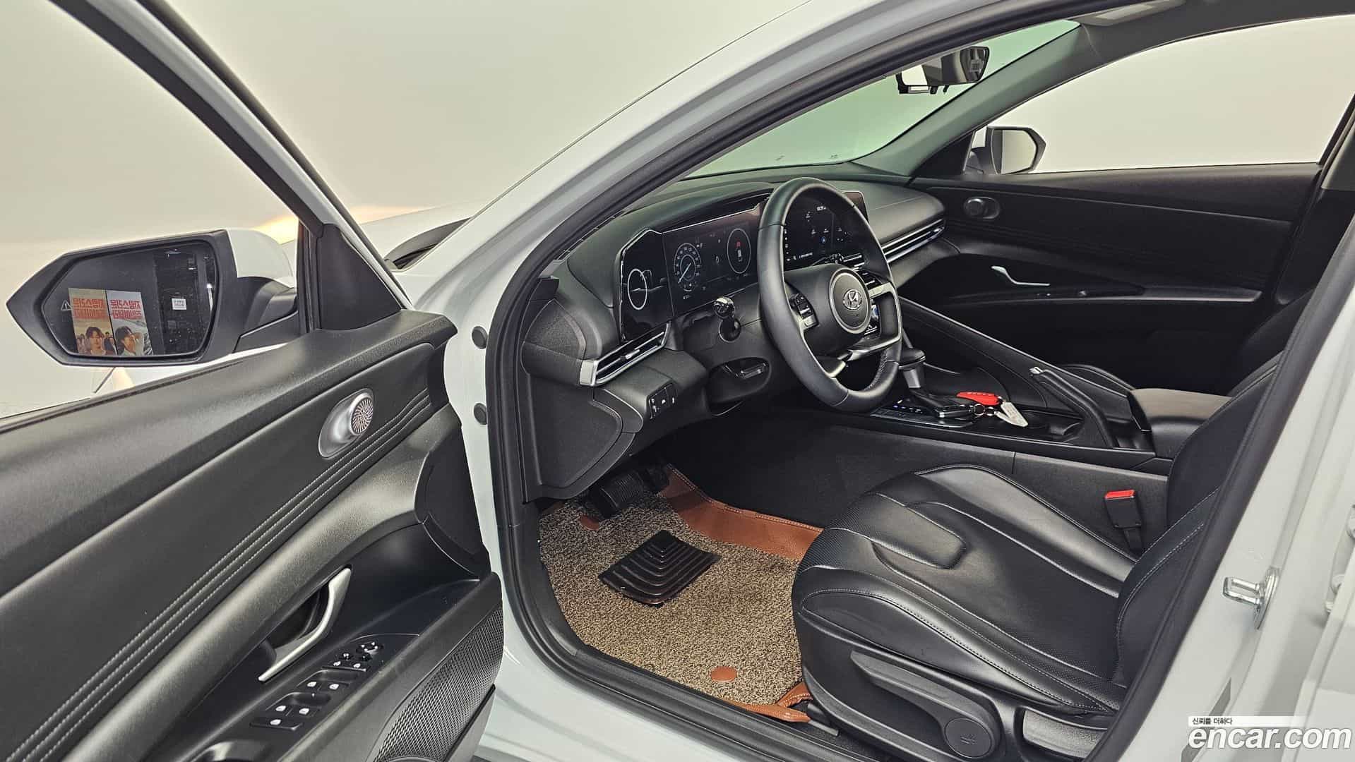 AVANTE Hyundai 2022.11-INNER-010