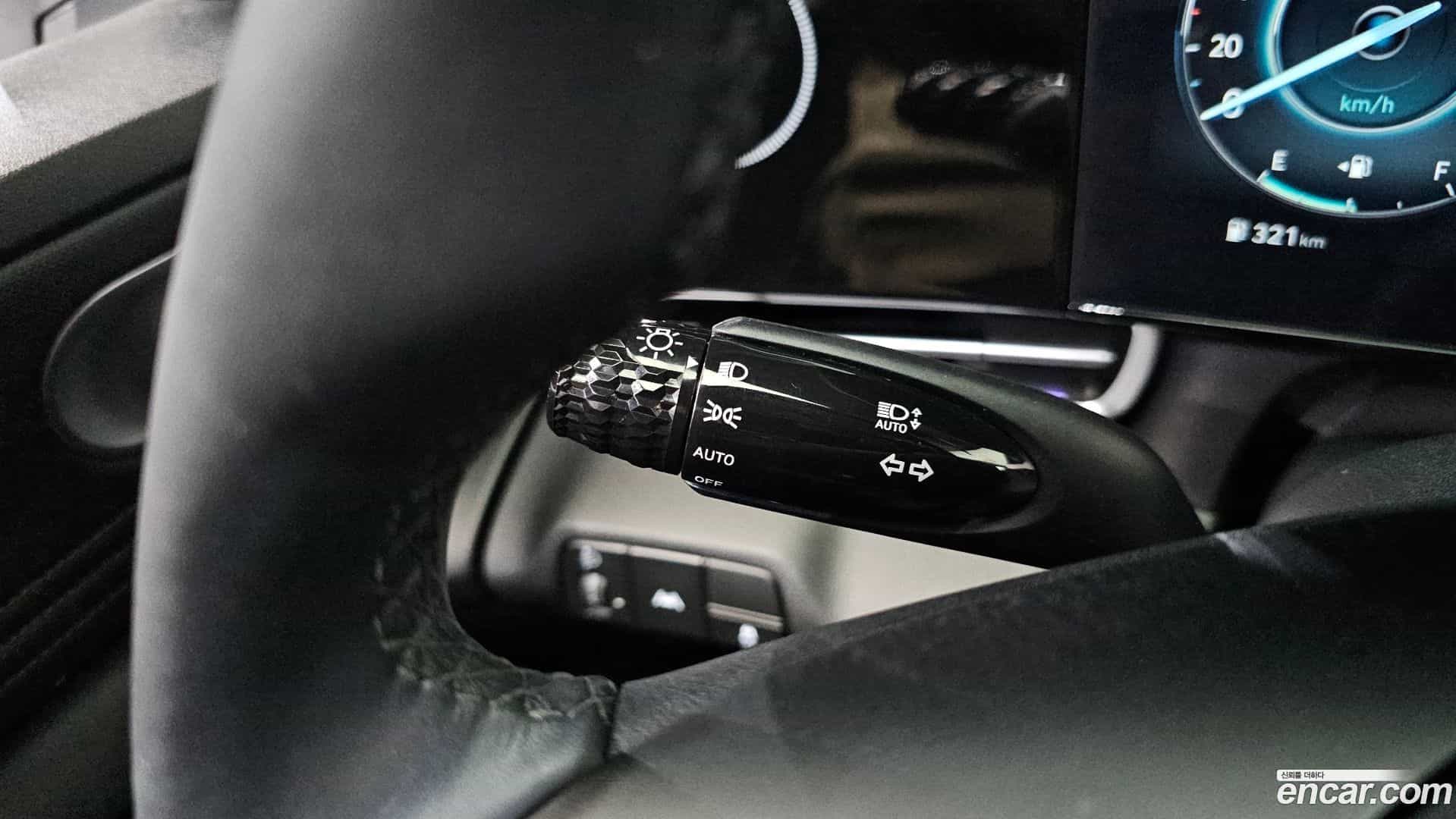 AVANTE Hyundai 2022.11-OPTION-019