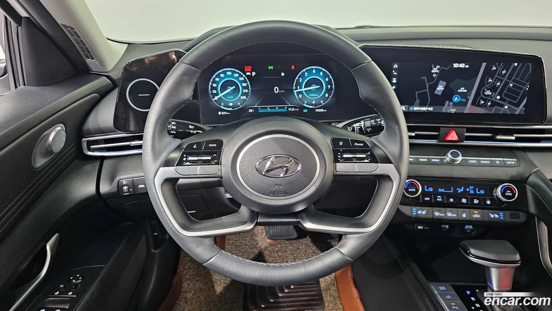 AVANTE Hyundai 2022.11-OPTION-020