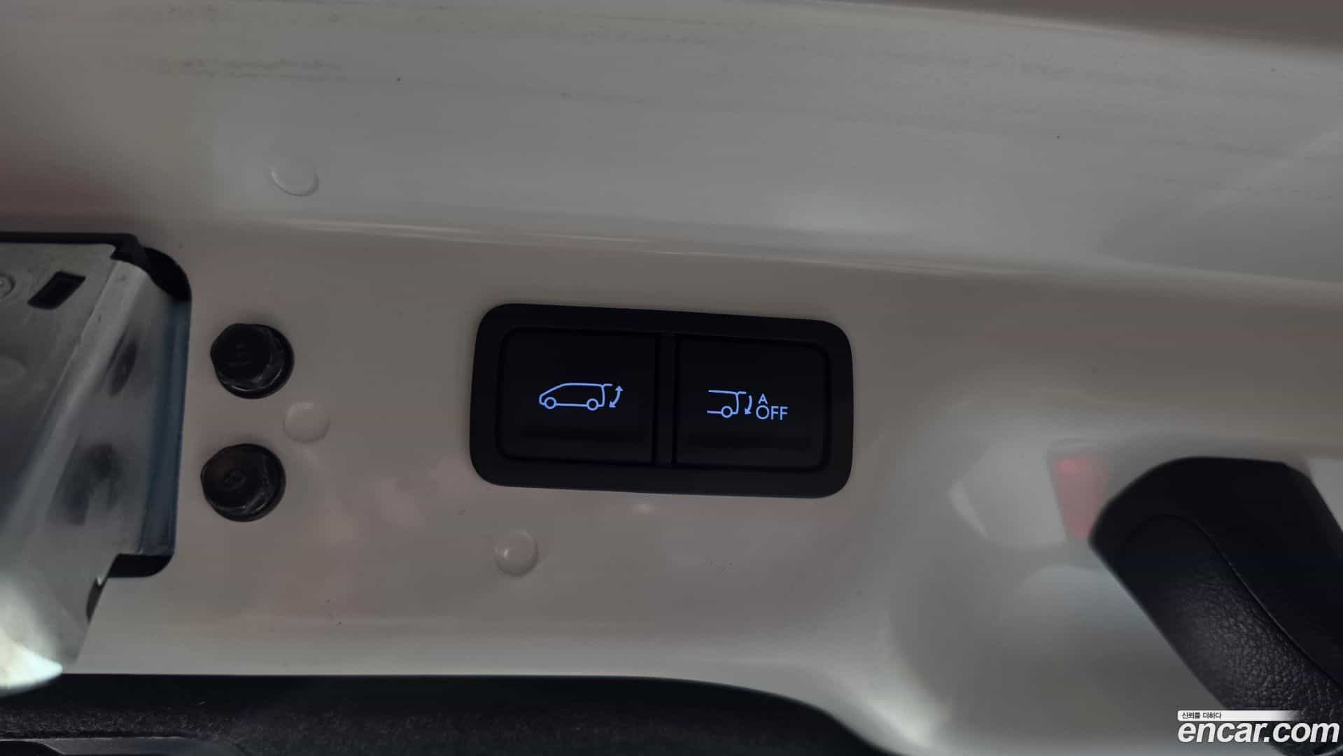 Staria Hyundai 2024.1-OPTION-022