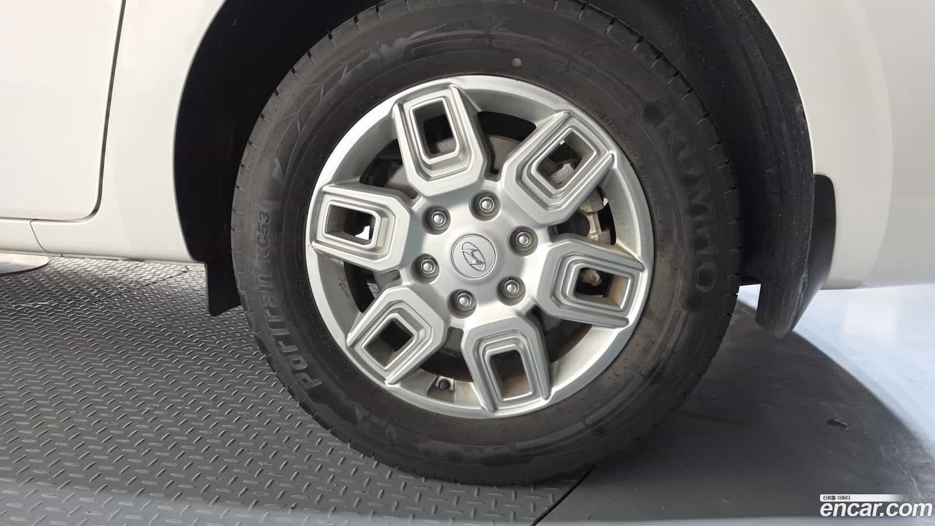 Staria Hyundai 2024.1-OUTER-031