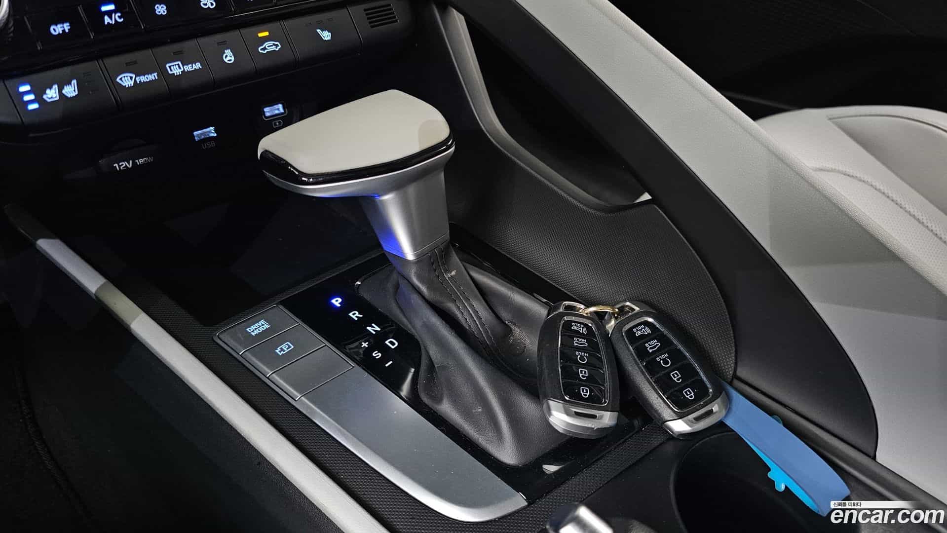 AVANTE Hyundai 2020.11-INNER-009