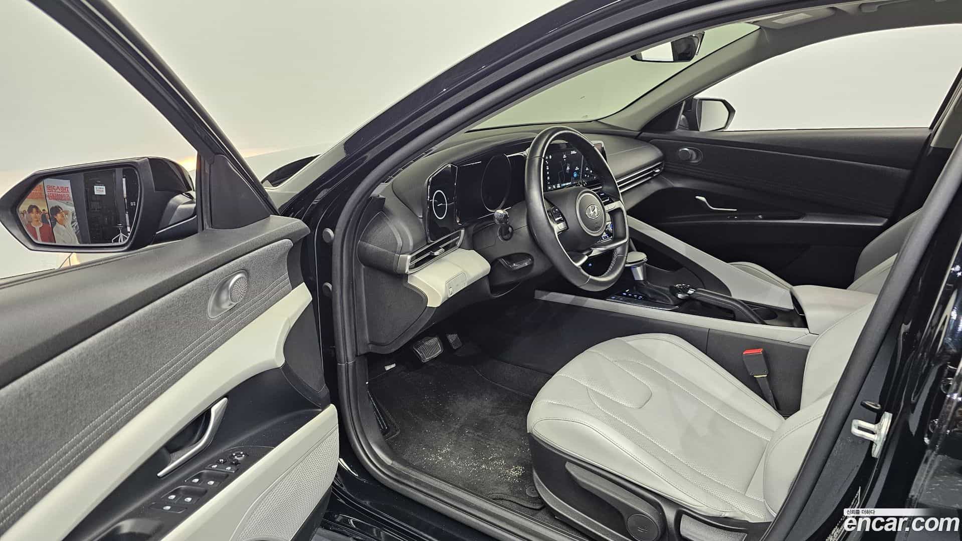 AVANTE Hyundai 2020.11-INNER-010