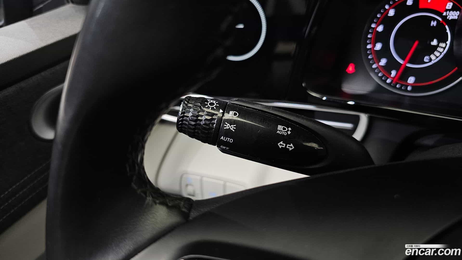 AVANTE Hyundai 2020.11-OPTION-018