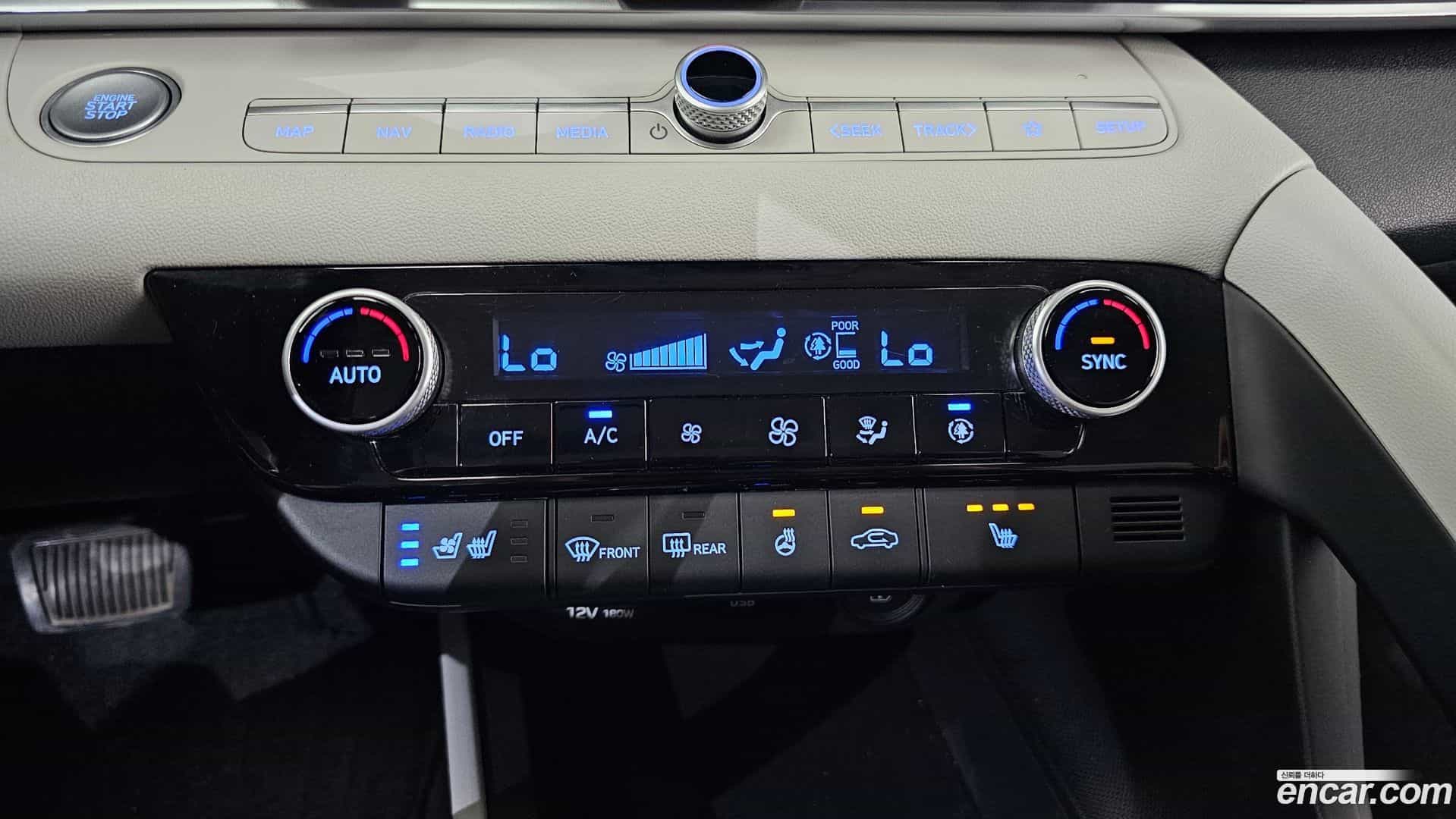 AVANTE Hyundai 2020.11-OPTION-023