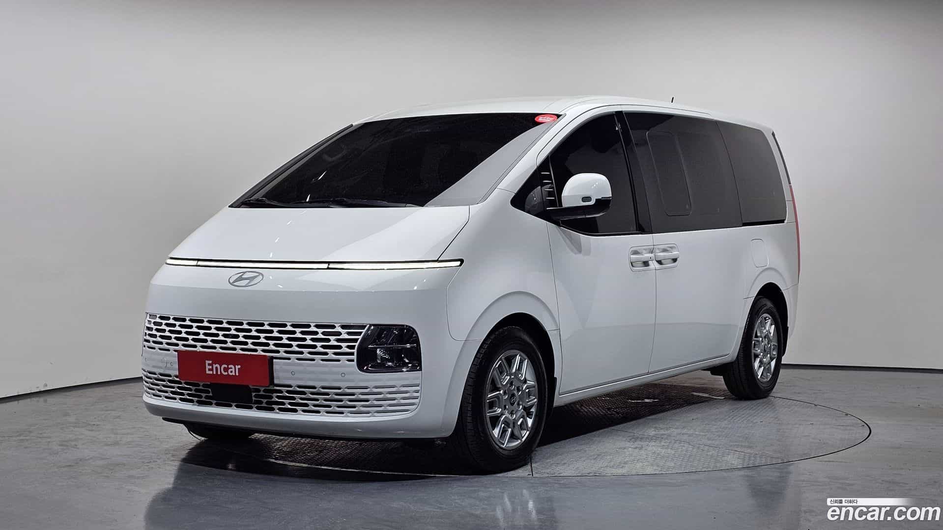 Staria Hyundai 2024.4-OUTER-001