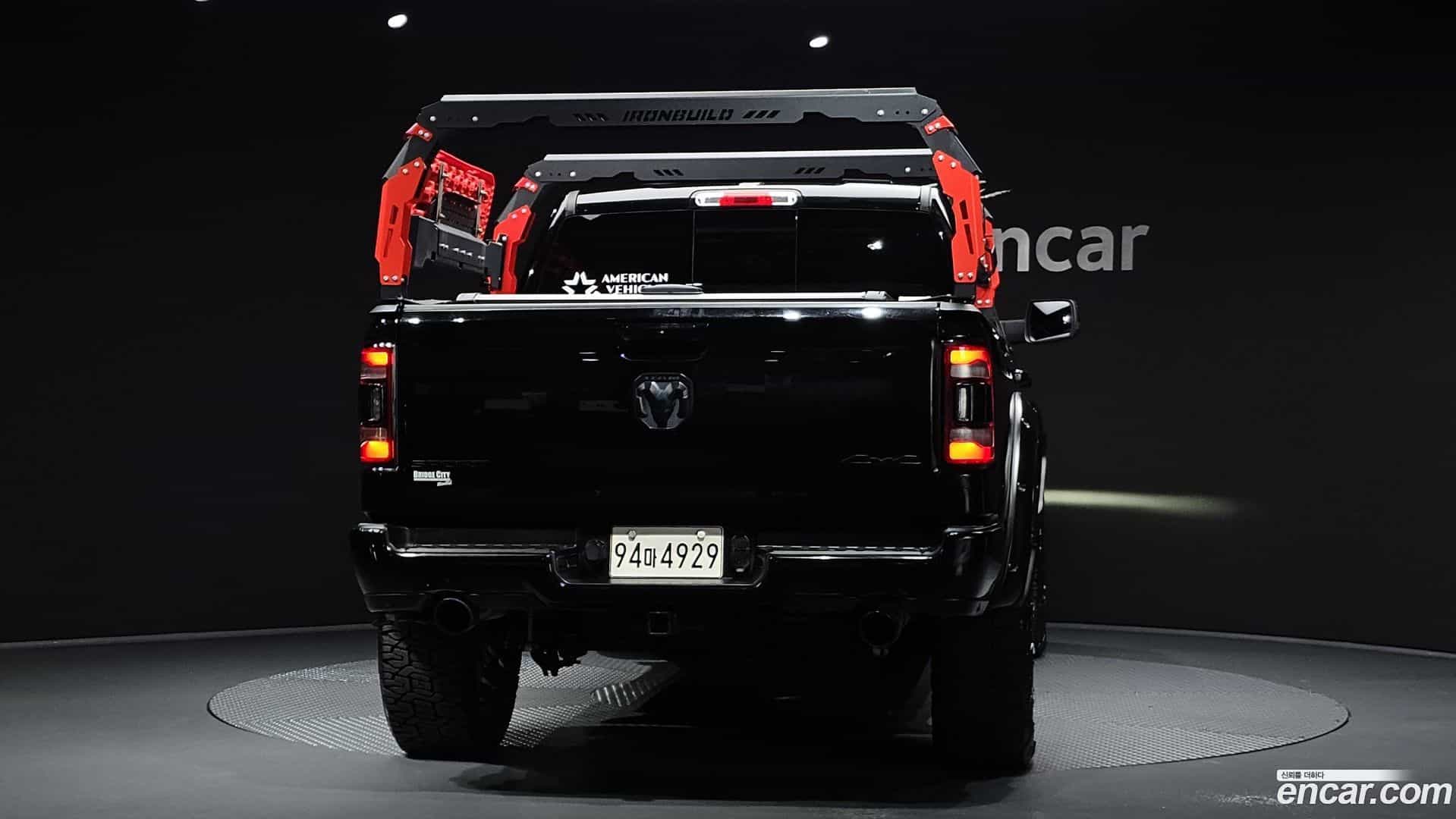 Ram Pick Up Dodge 2019.4-OUTER-004