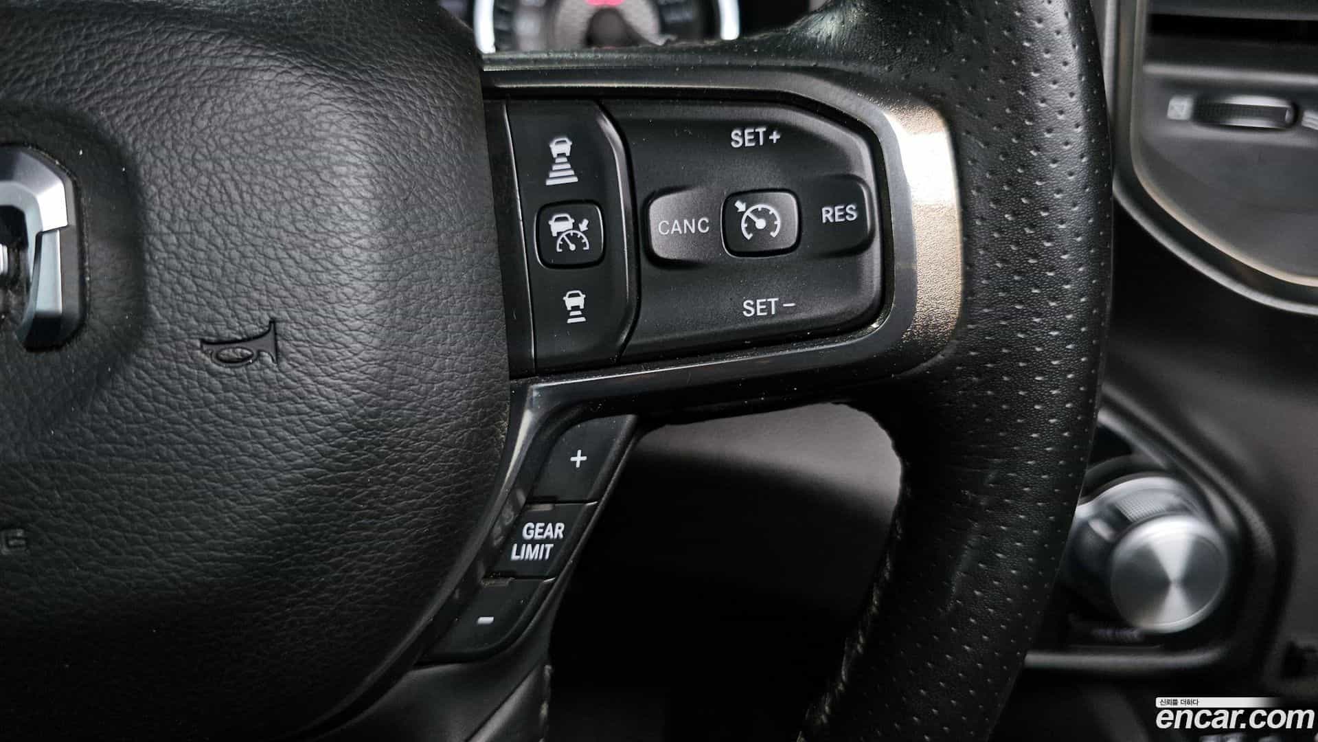 Ram Pick Up Dodge 2019.4-OPTION-043