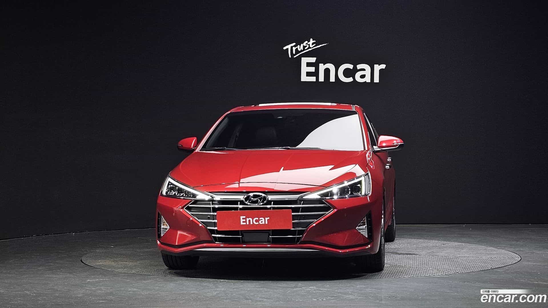 AVANTE Hyundai 2019.6-OUTER-003