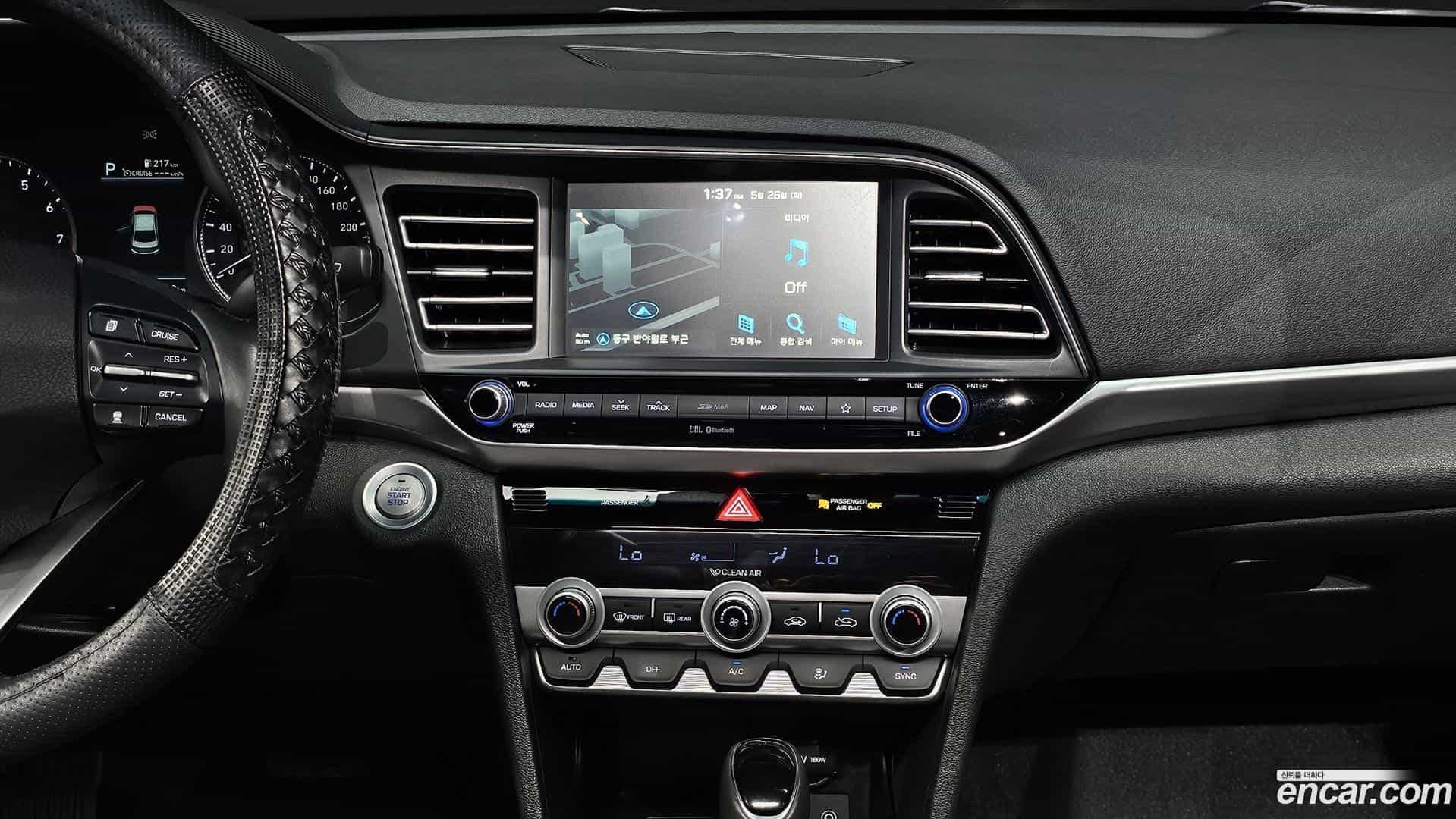 AVANTE Hyundai 2019.6-OPTION-018