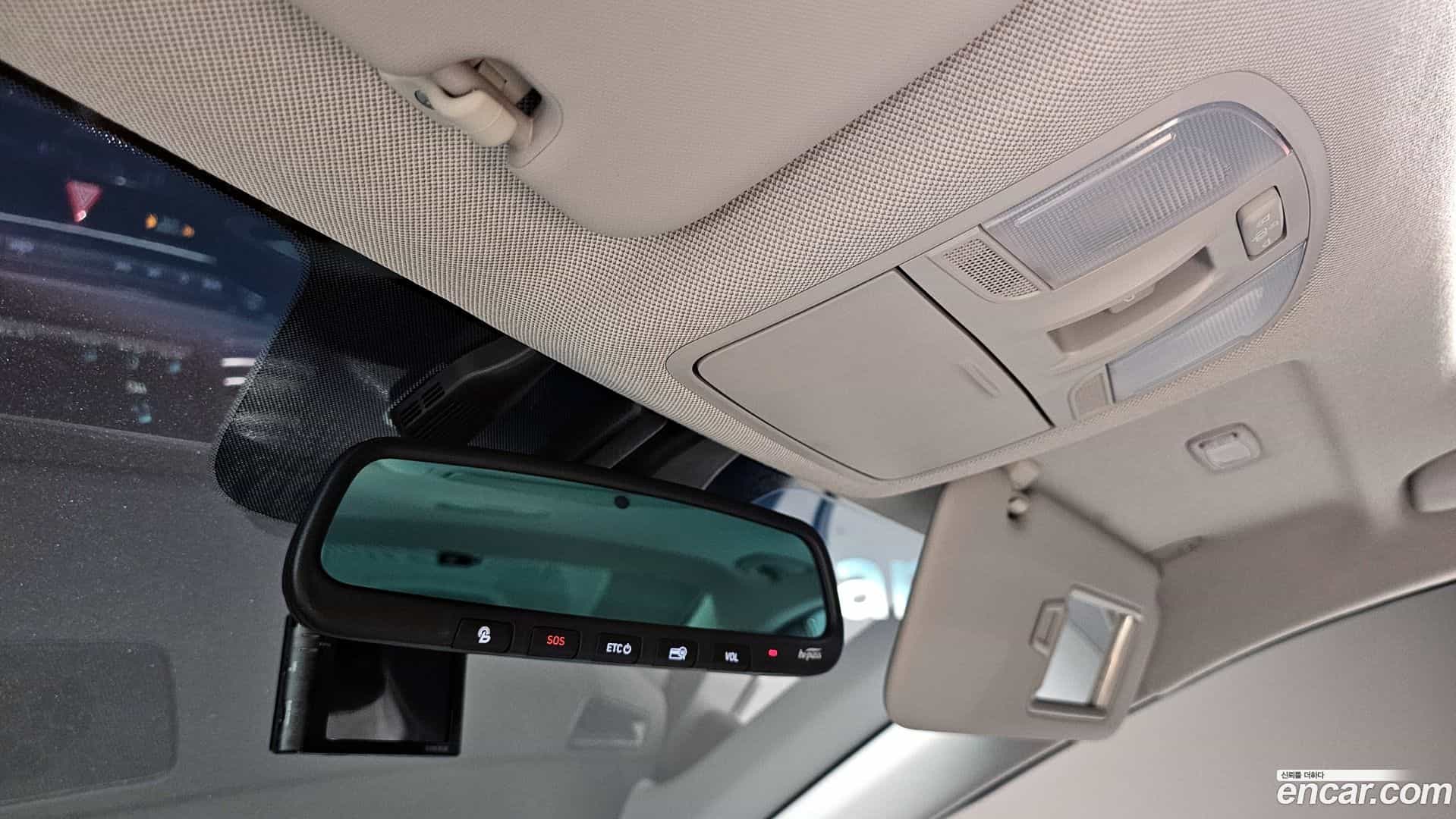 AVANTE Hyundai 2019.6-OPTION-024