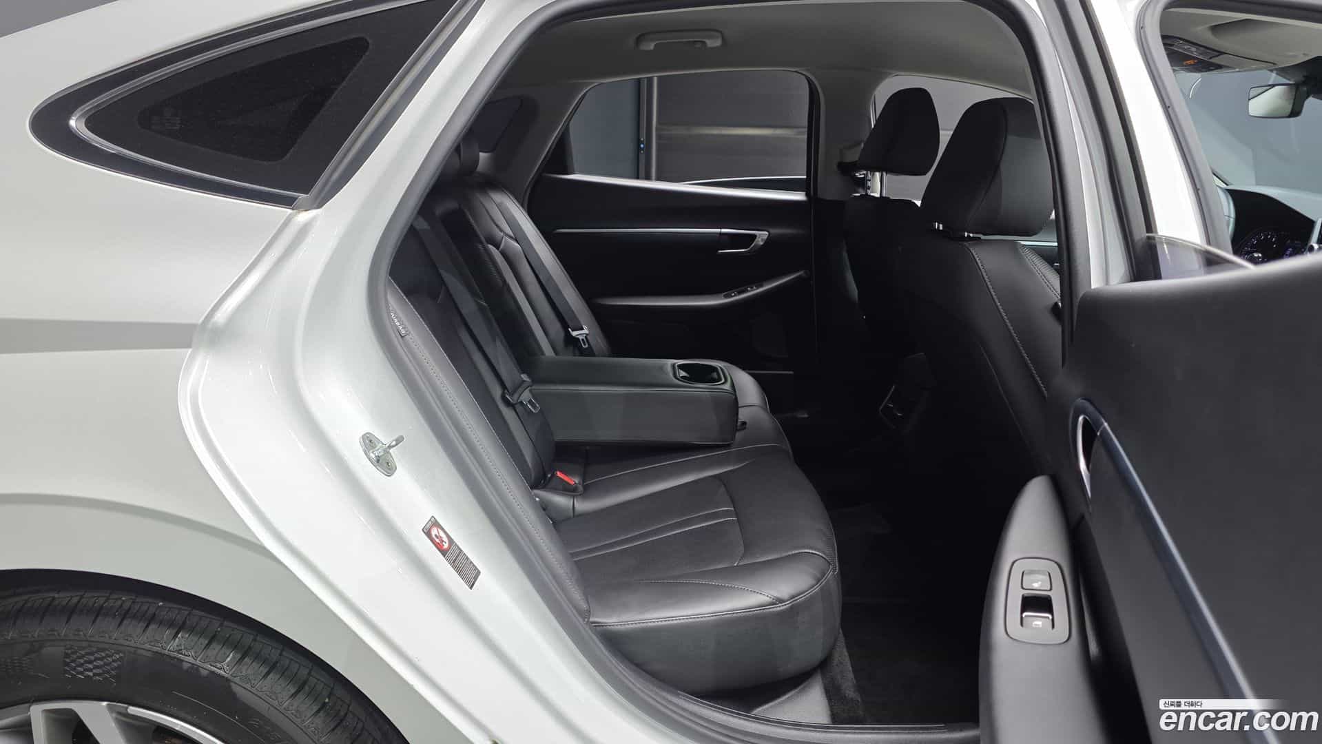 Sonata Hyundai 2019.9-OPTION-016