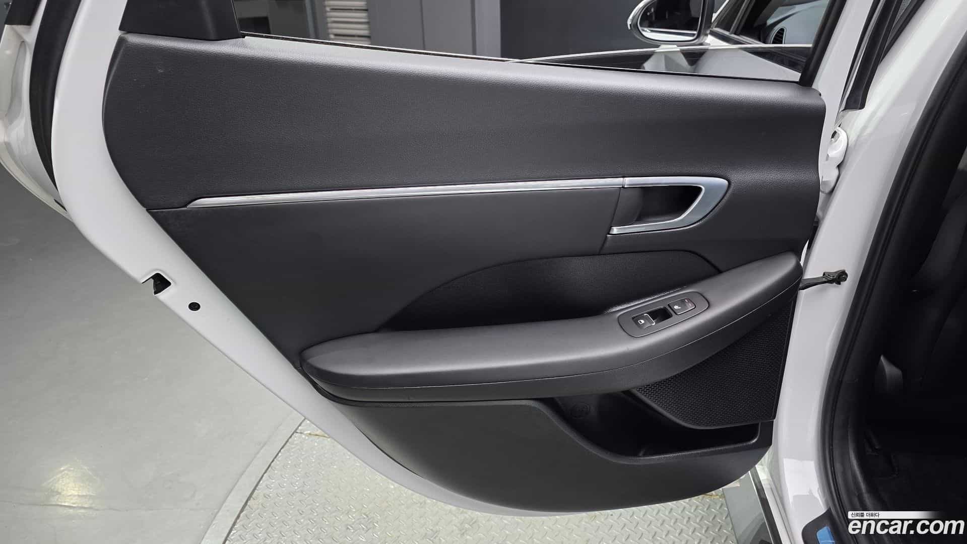 Sonata Hyundai 2019.9-INNER-035