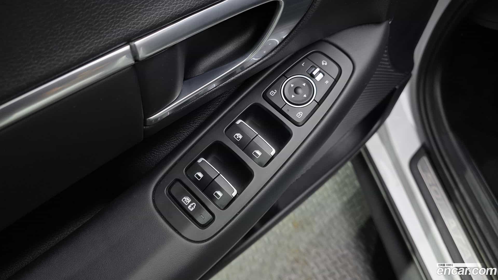 Sonata Hyundai 2019.9-OPTION-042