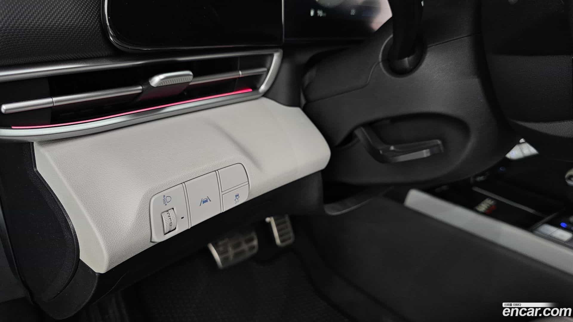 AVANTE Hyundai 2021.0-OPTION-023
