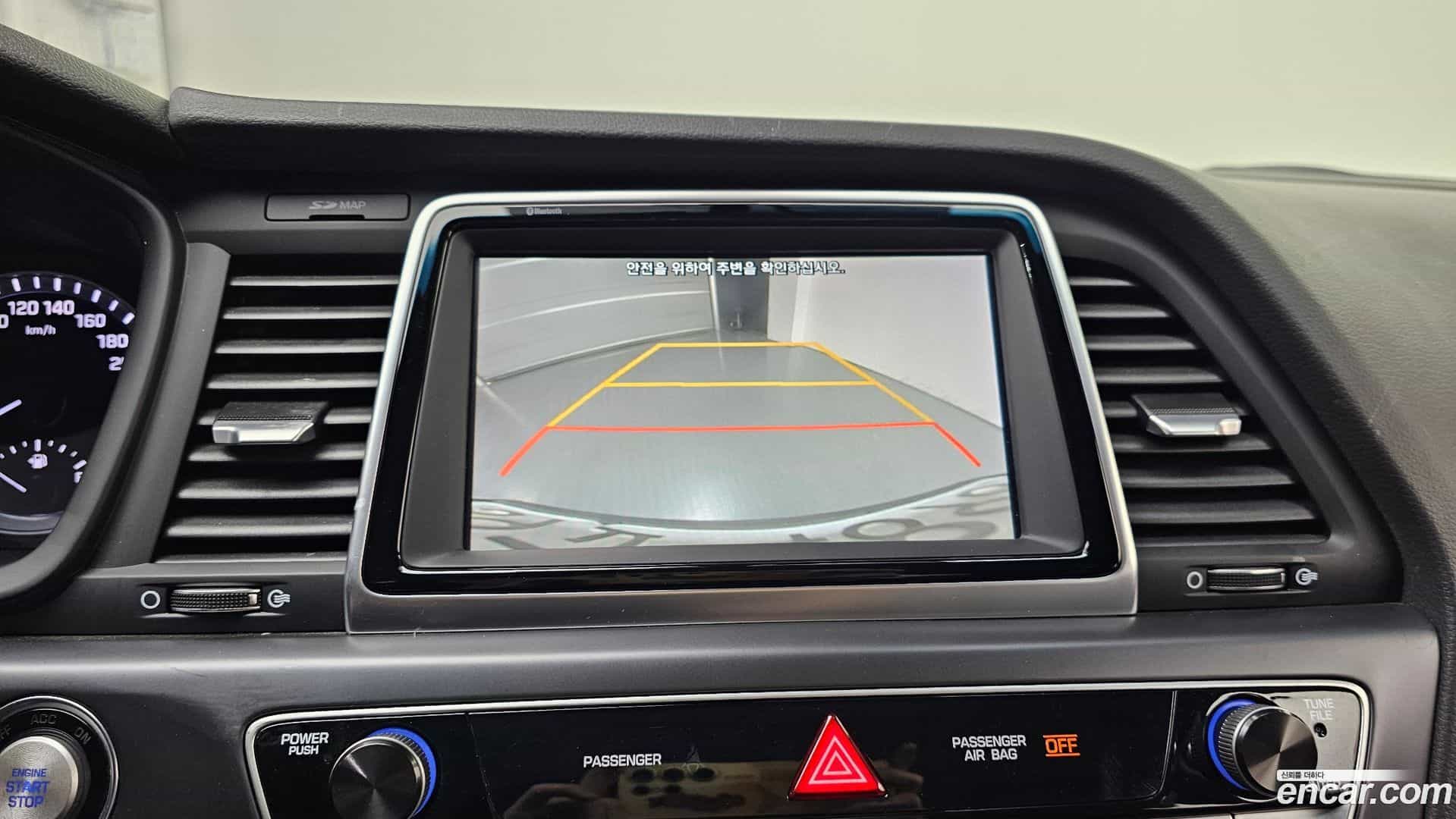 Sonata Hyundai 2019.1-OPTION-019
